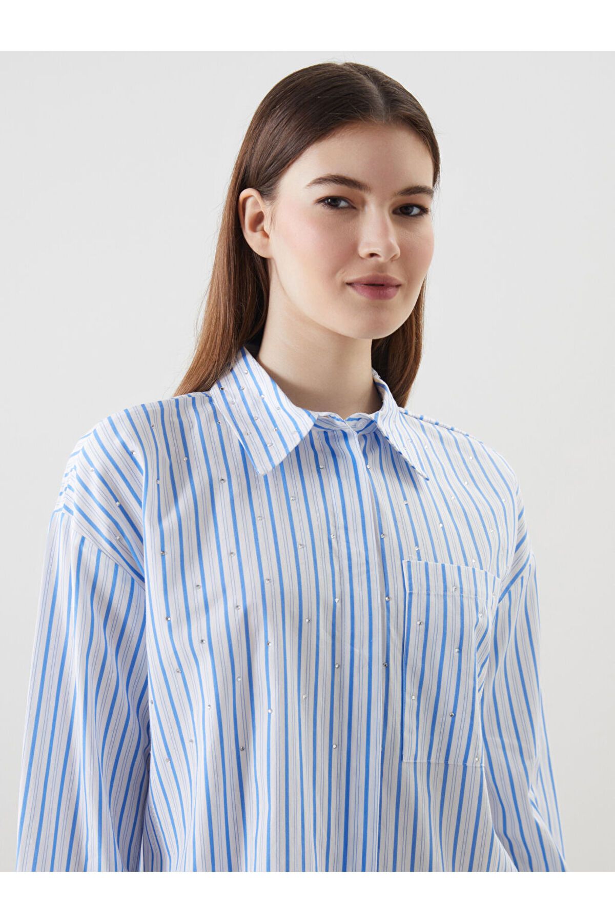 LC Waikiki LCW Modest Mavi Taşlı Oversize Kadın Gömlek Tunik S5LF83Z8NVY25
