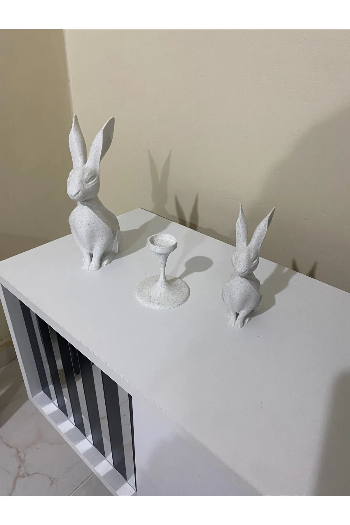 ALFA3D 3D Dekoratif Tavşan Biblo Seti Mermer Rengi - 3 Parça Şamdanlı