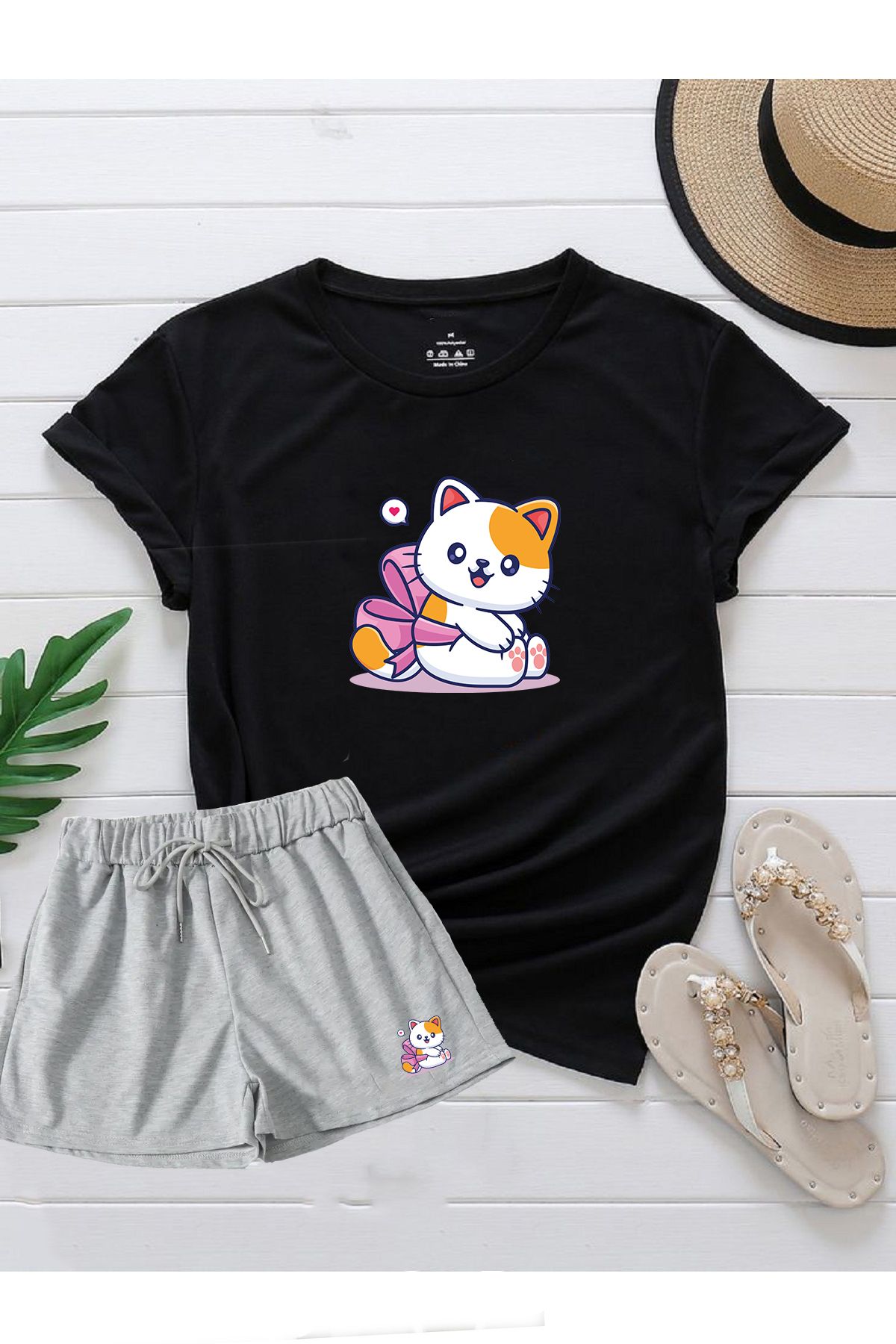 makiteks 2'li Set Düz Renk Kadın Regular Şort ve Tshirt Tişört Kitty