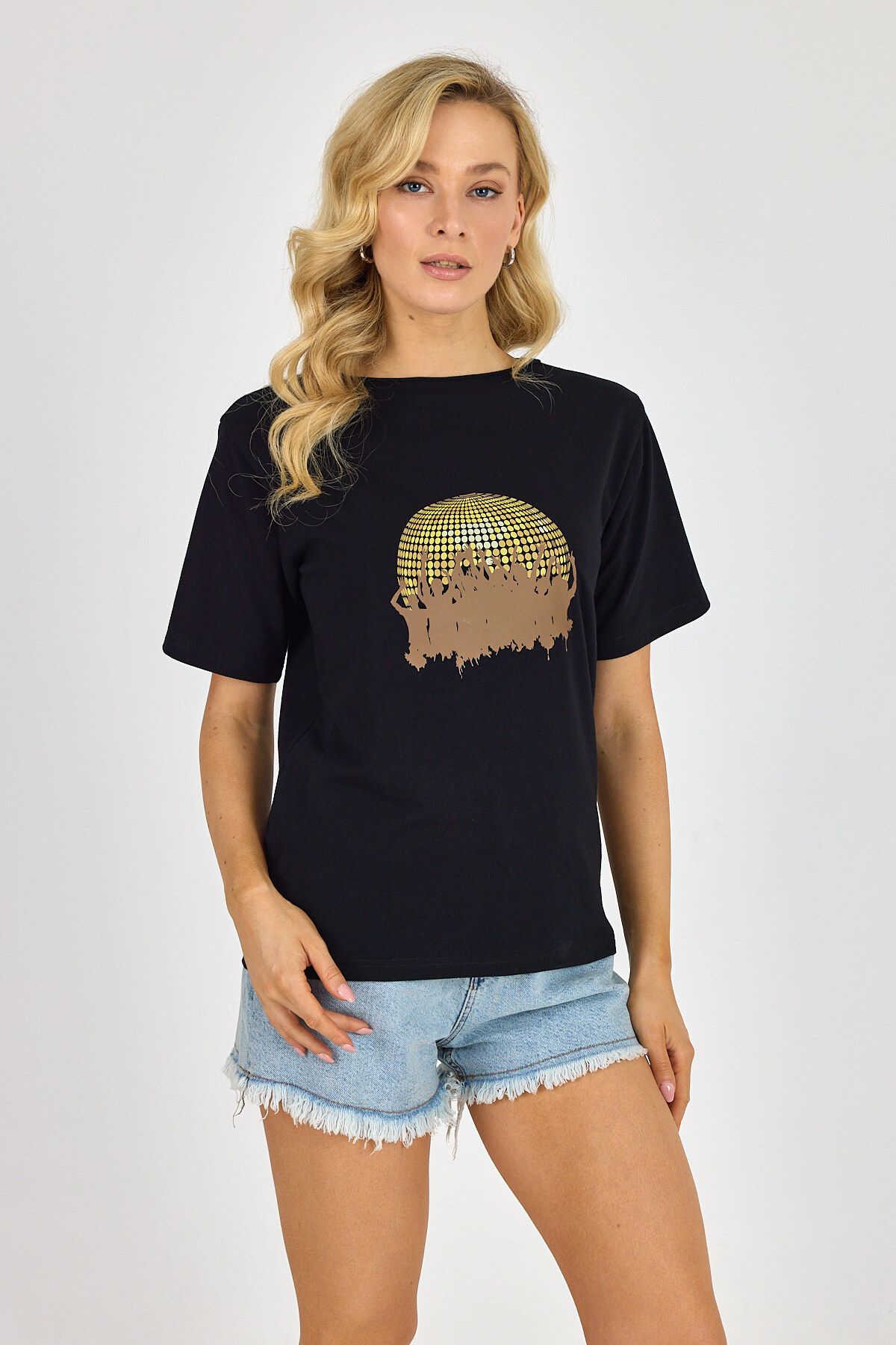 Butikgiz Yapay Zeka Tasarım Dijital Özel Baskılı %100 Pamuklu Penye Regular Fit T-shirt
