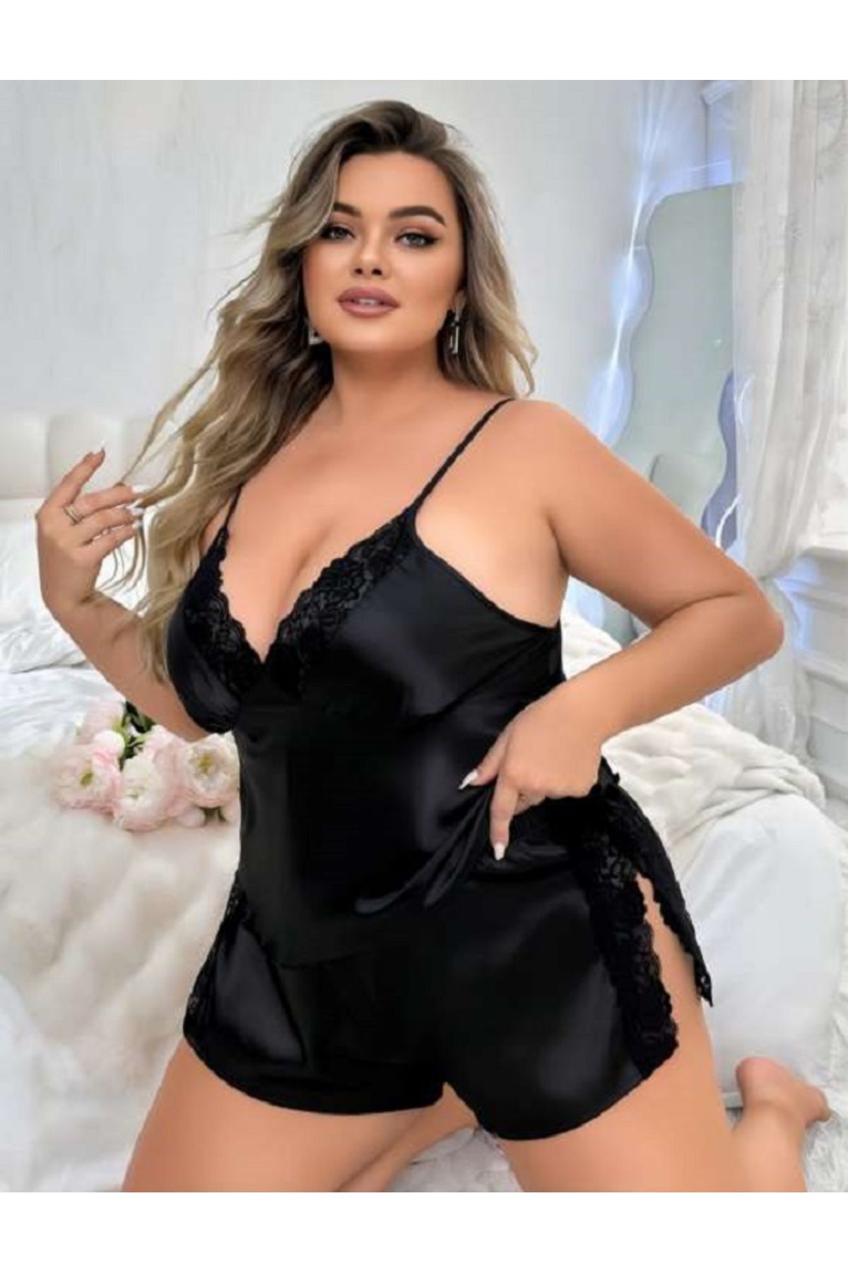 Bleu Petite Büyük Beden Saten Dantelli Şortlu Pijama Takım