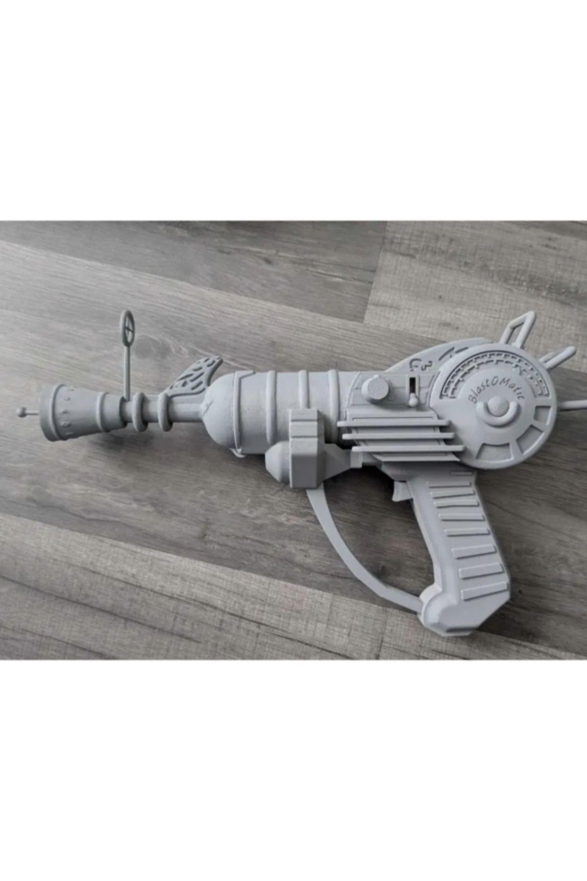 NOMOTHETIC RayGun ve Stand – Uygulama Dostu Tasarım