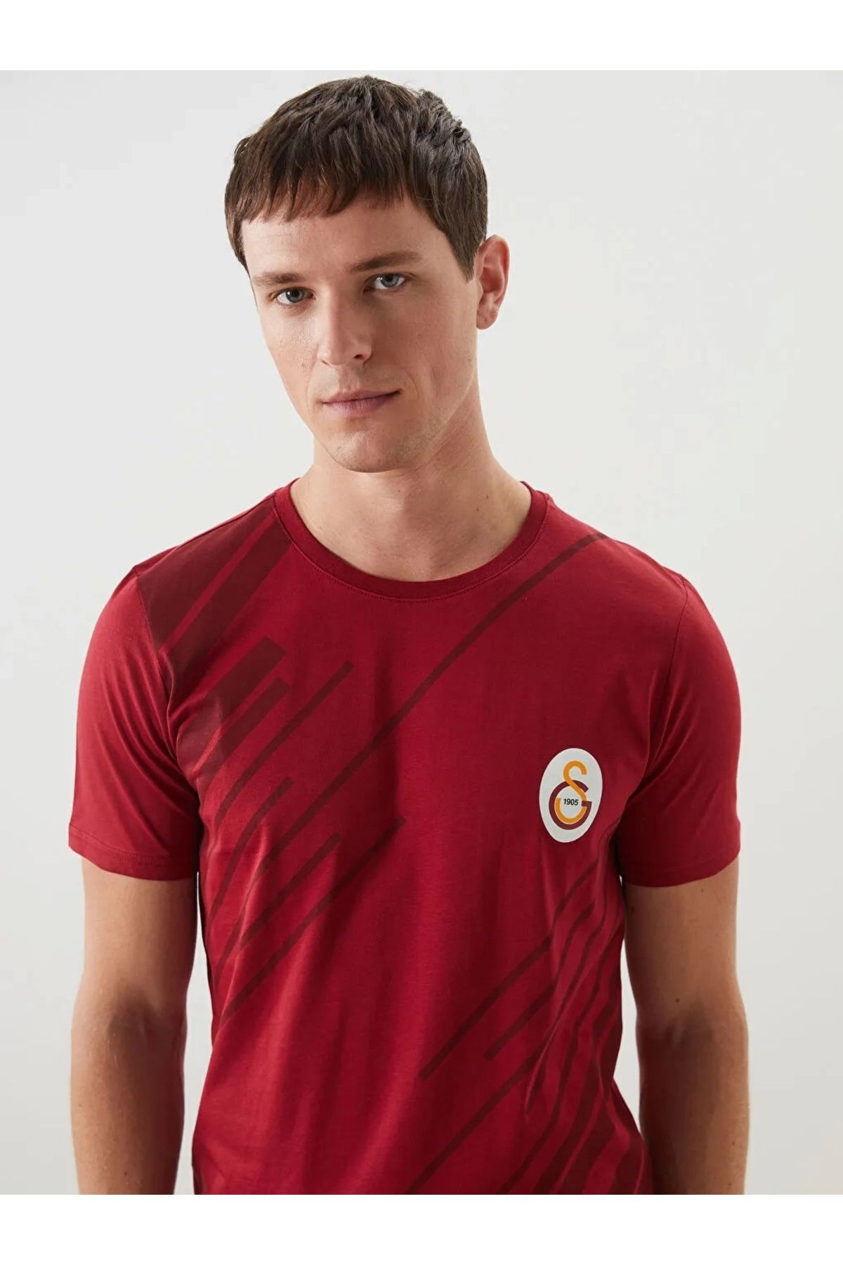 LC Waikiki Kırmızı Bisiklet Yaka GS Taraftar Baskılı %100 Pamuk Erkek Şortlu Pijama Takımı