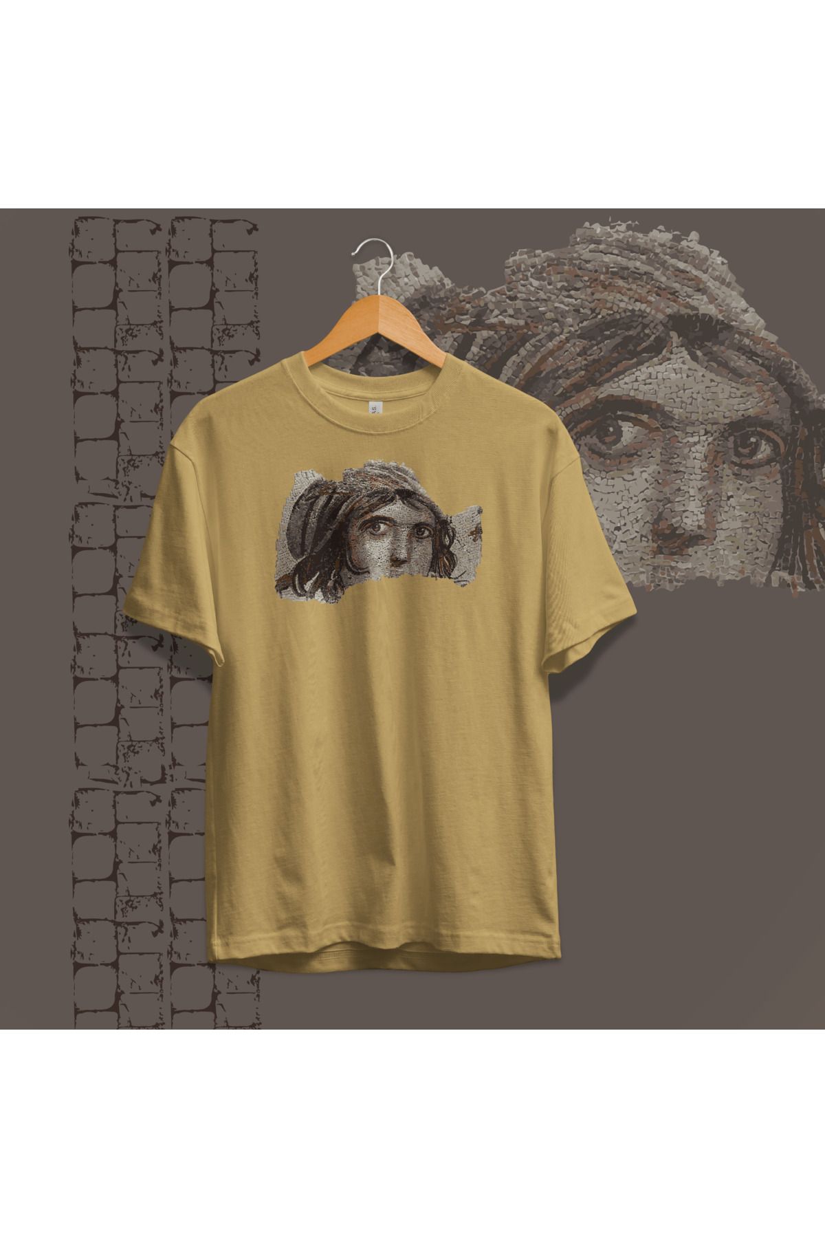Hystoric Wear Zeugma Çingene Kızı Mozaiği Baskılı Basic T-shirt