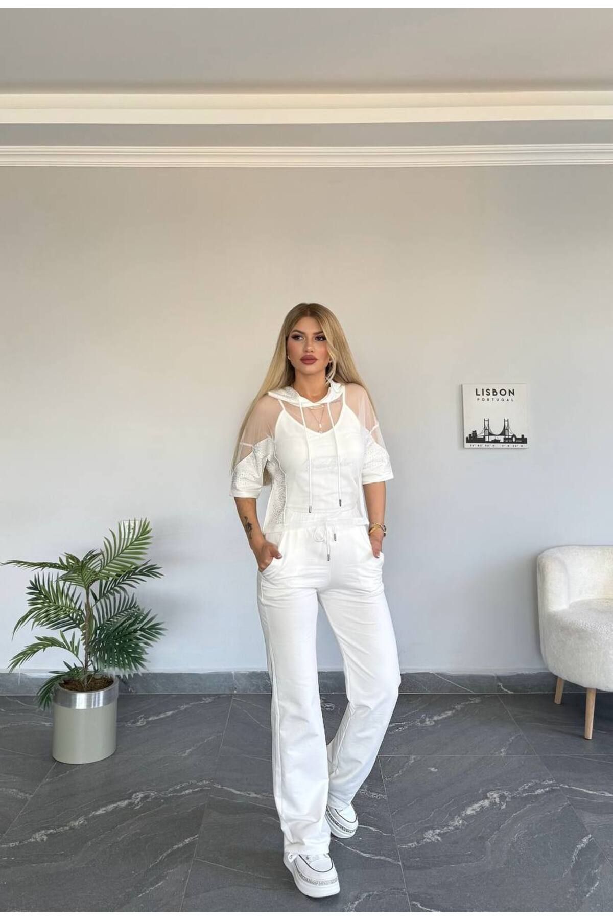 Bella Belluci Yeni Sezon Kapüşonlu Tüllü Yüksek Bel Üçlü Takım
