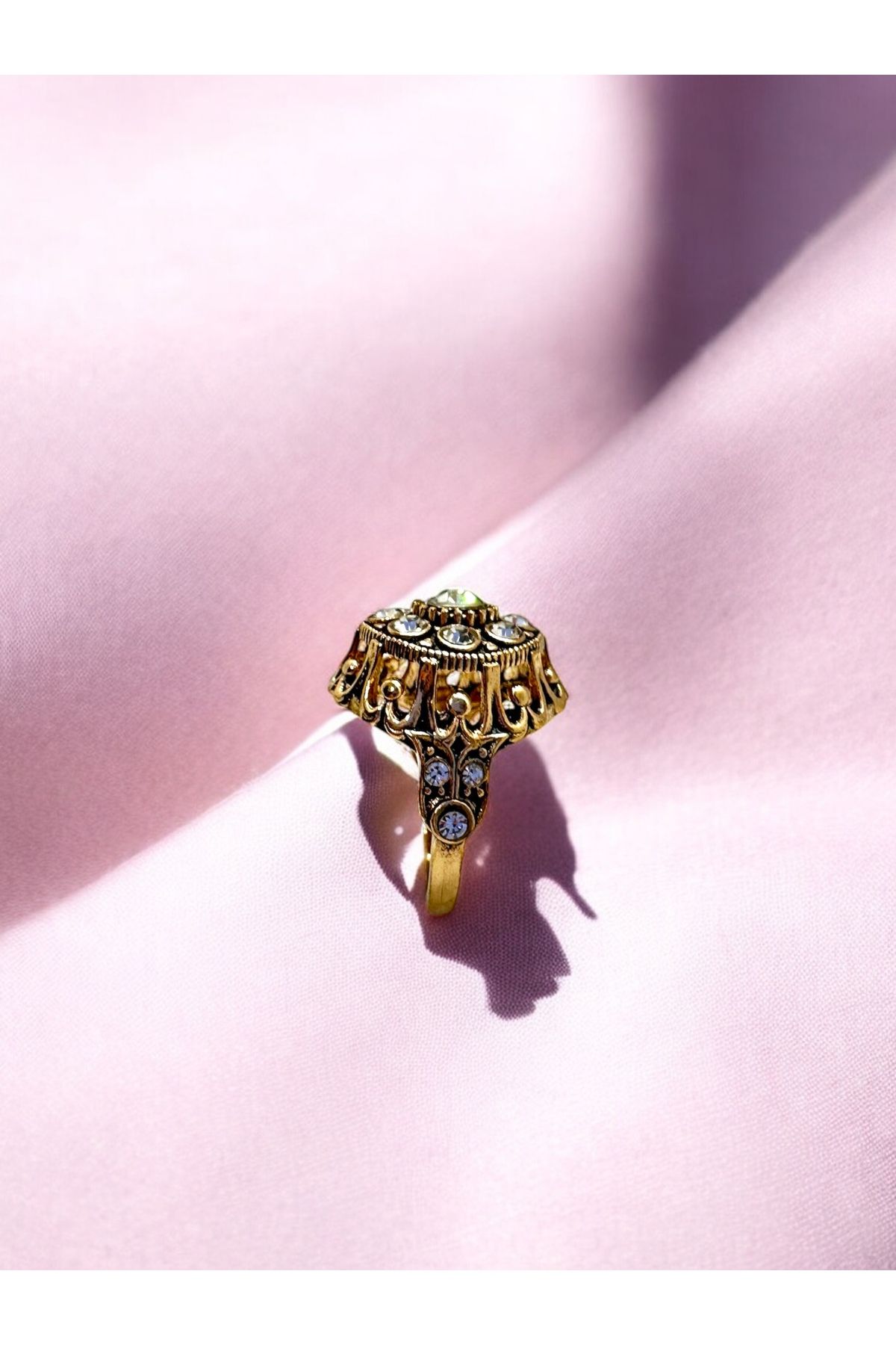 FUYA JEWELLERY Elmas Montür Çiçek Motif Yüzük