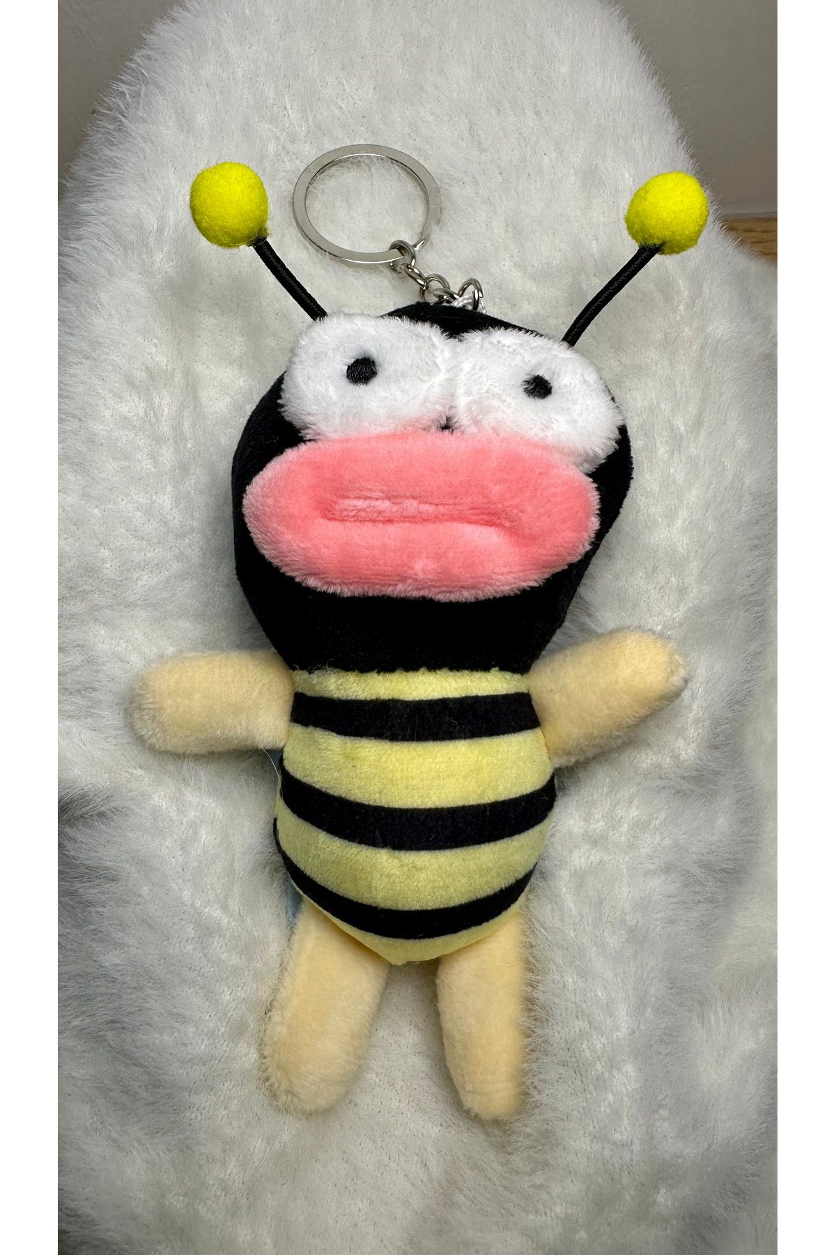 Bağımsız PELUŞ ANAHTARLIK ARI MODELİ