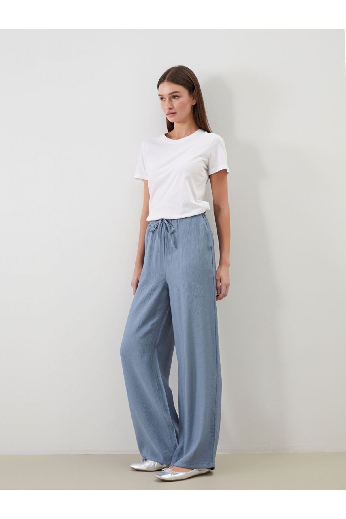 LC Waikiki LCW Modest Mavi Beli Lastikli Dokulu Kadın Pantolon S5MR53Z8NVY25