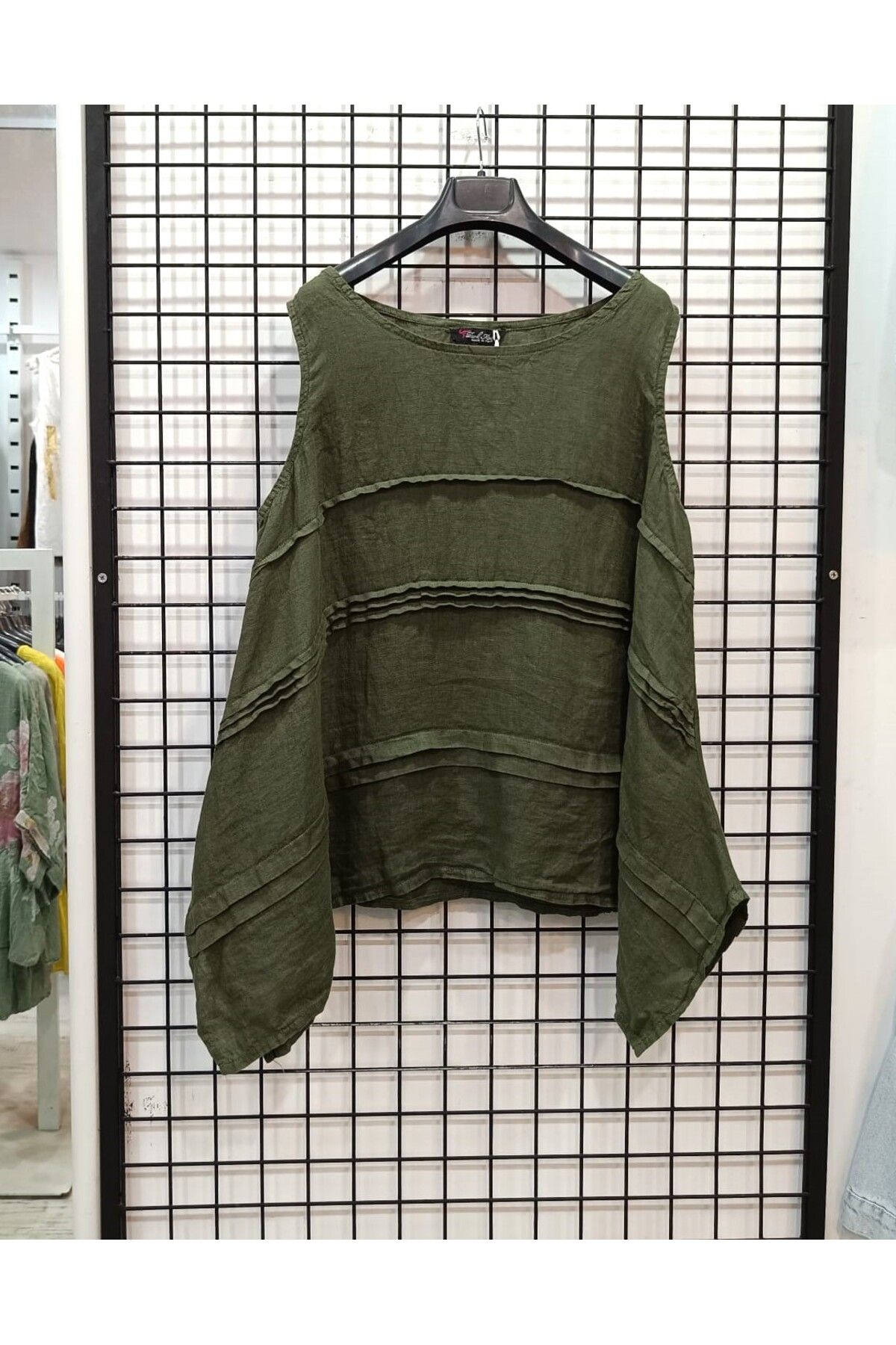 Butik Şans Sıfır Kol Düz Renk Kat Kat İtalyan Keten Bluz