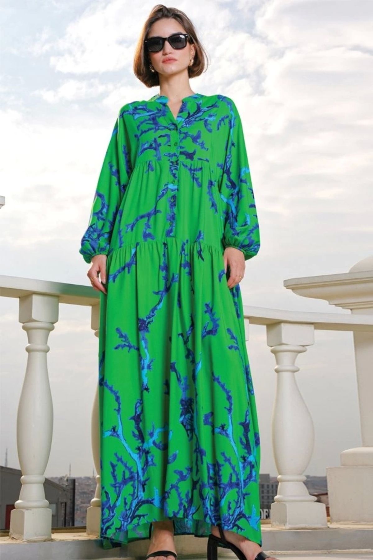 Butik 2423 Otantik Desenli Tesettür Elbise - Koyu Yeşil