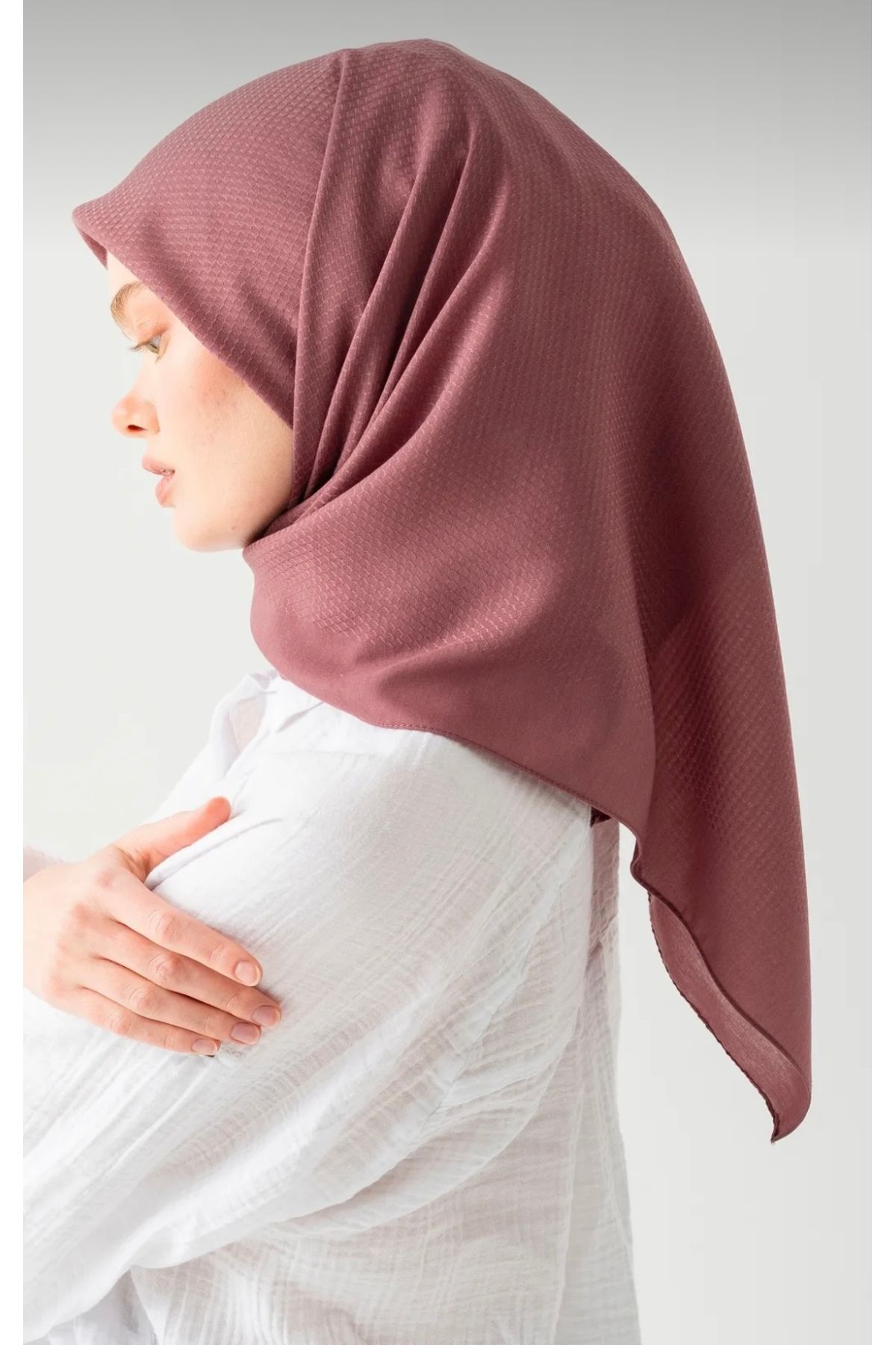 Minii Tuhafiye Jakarlı Pamuk Eşarp - 100x100 cm, Düz Desen, Soft Pamuk Eşarp, Şık Görünüm