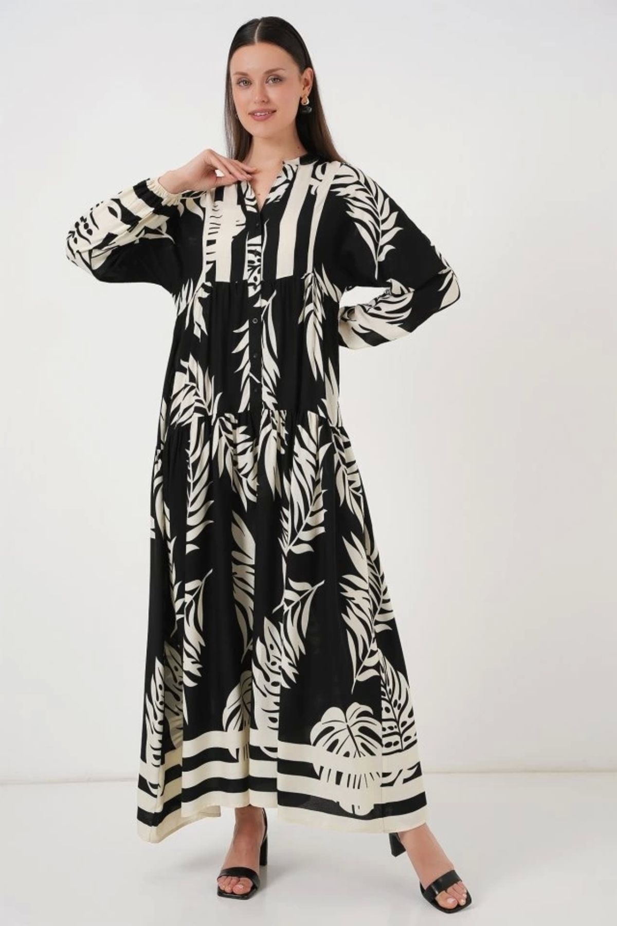 Butik 2423 Otantik Desenli Tesettür Elbise - Siyah 12