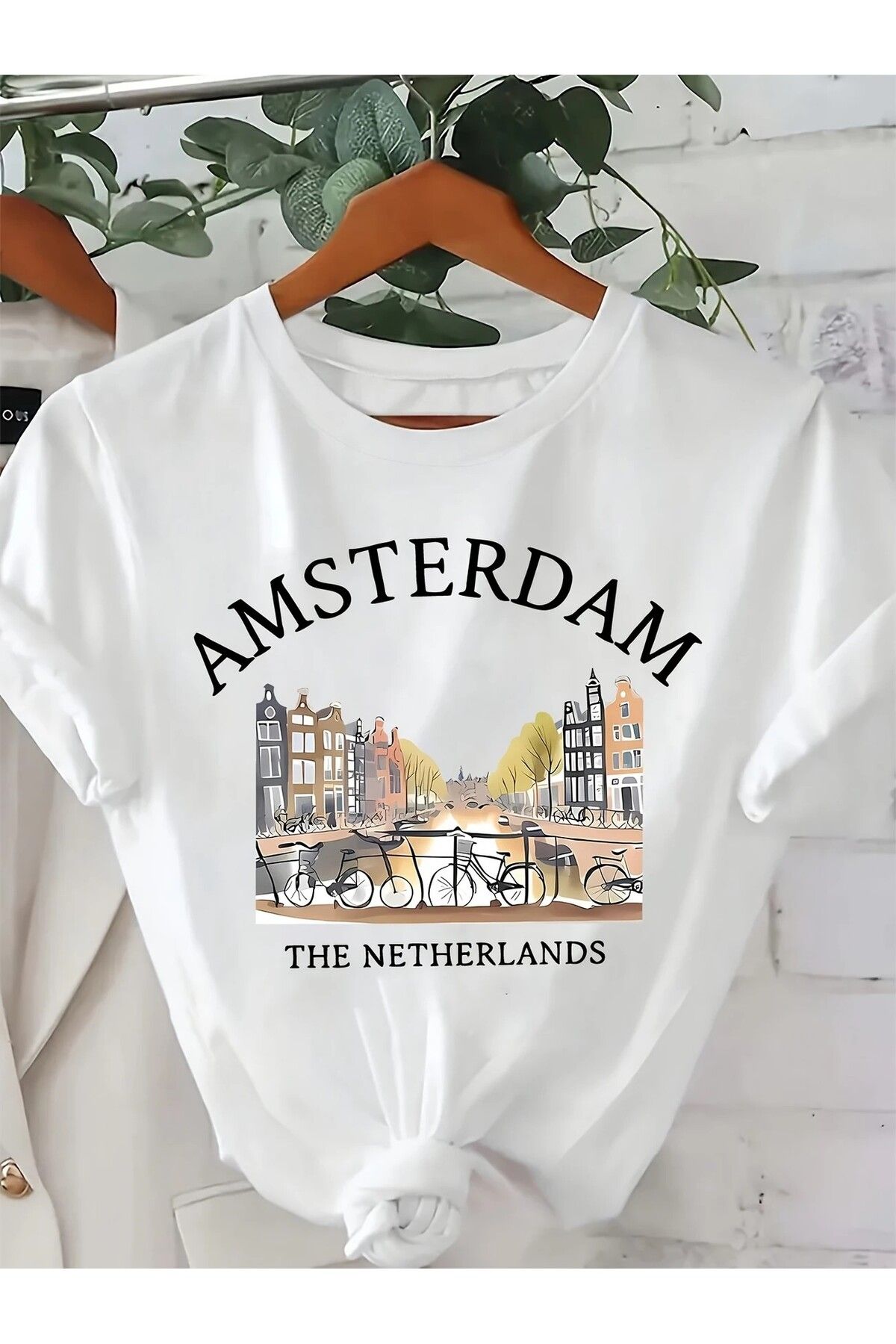 LEIVOR Amsterdam Baskılı Kadın T-shirt