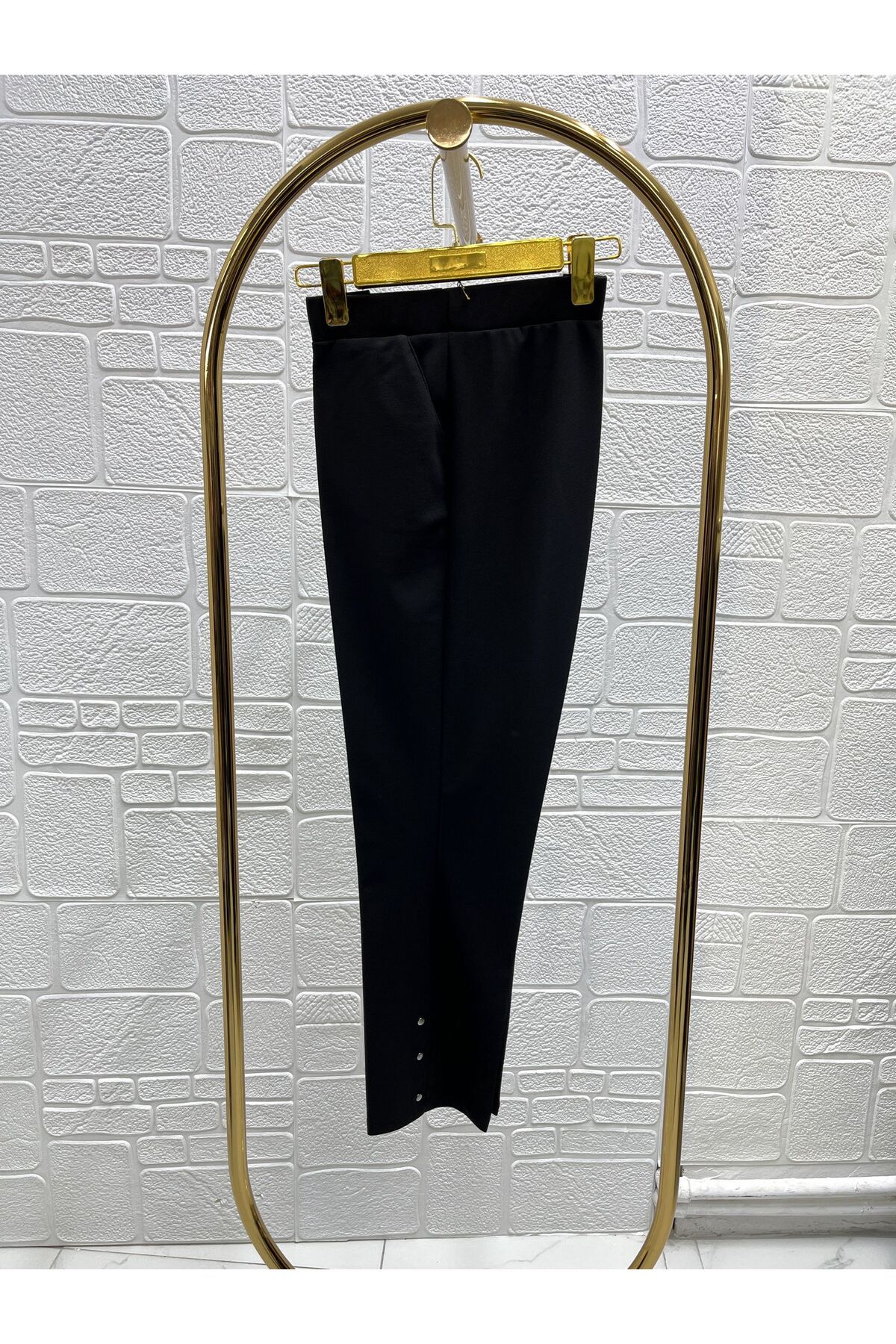 Zeynep Butik Zımbalı Boru Paça Pantolon 1694