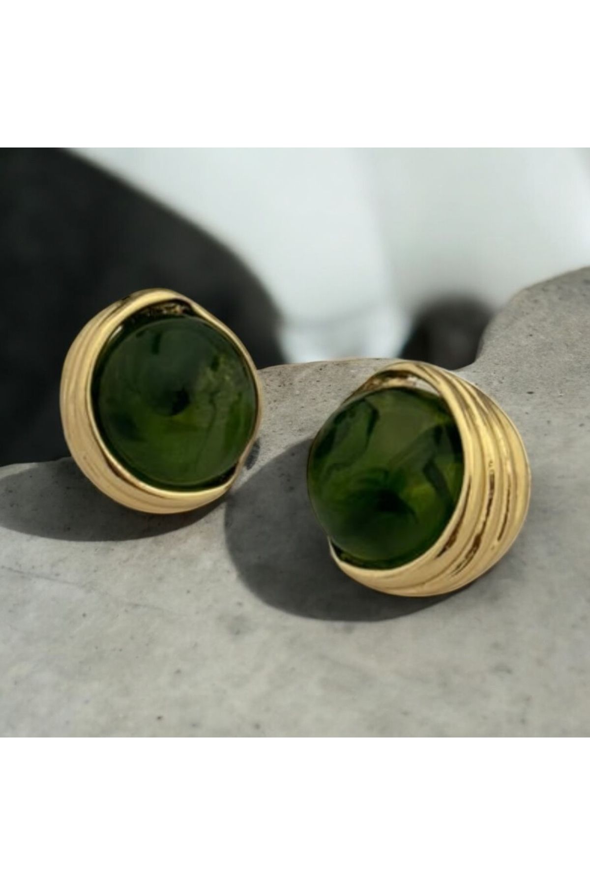 EcMore Jew Emerald Glow