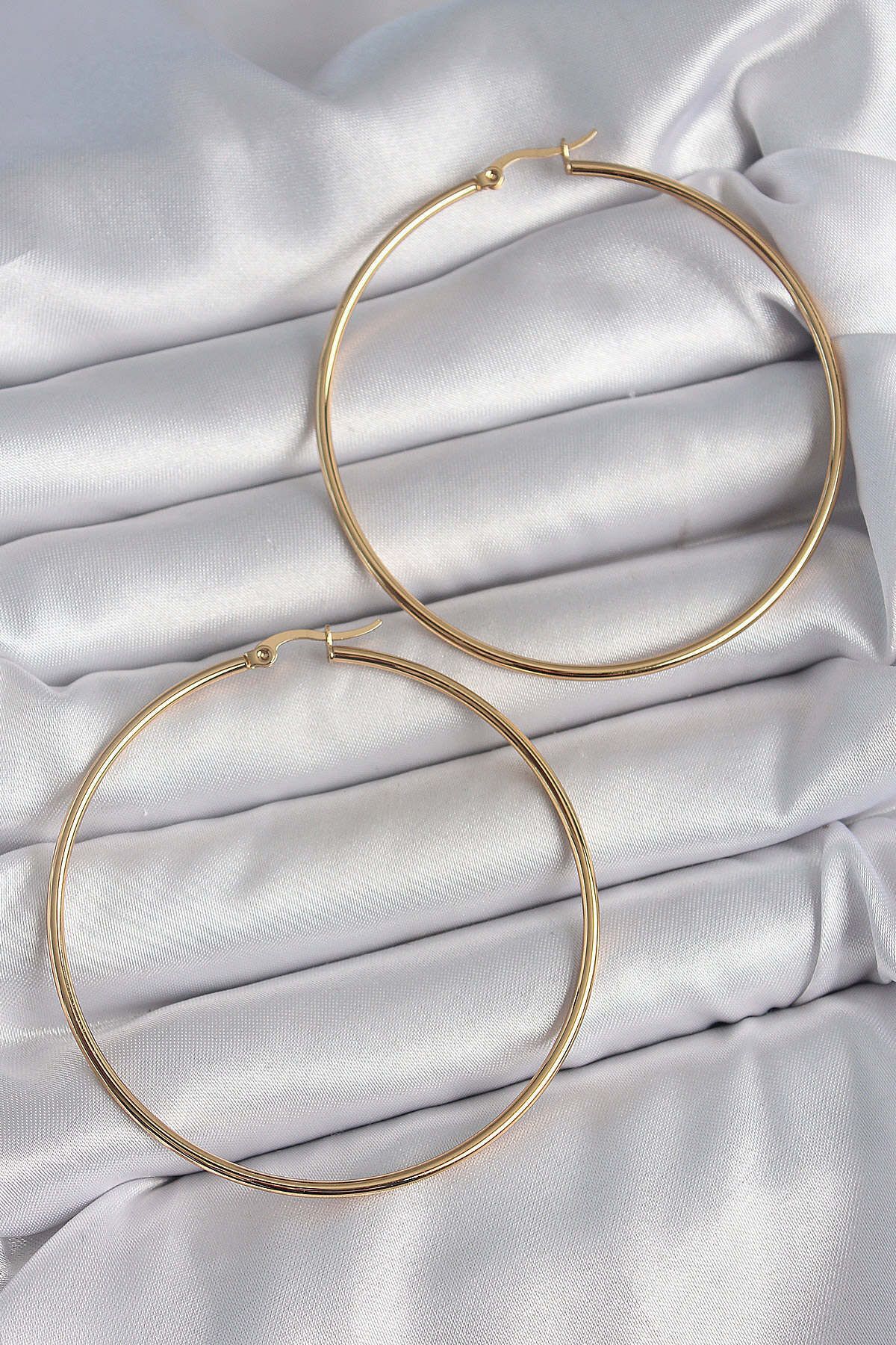 Avantaj Kapıda ® 316 Çelik Gold Renk 63 mm Halka Model Kadın Küpe