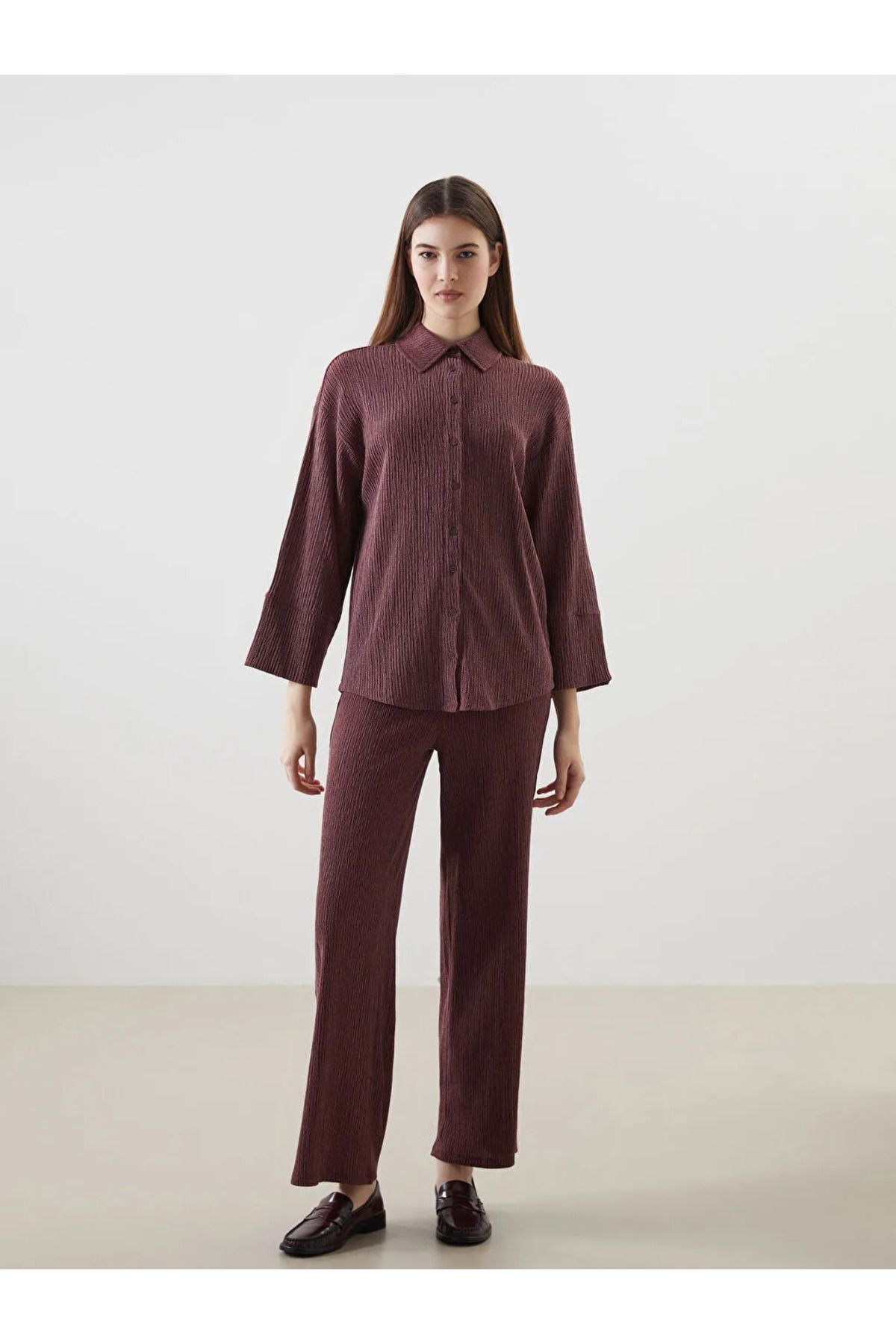 LC Waikiki LCW Modest Pembe Standart Fit Dokulu Geniş Paça Kadın Pantolon