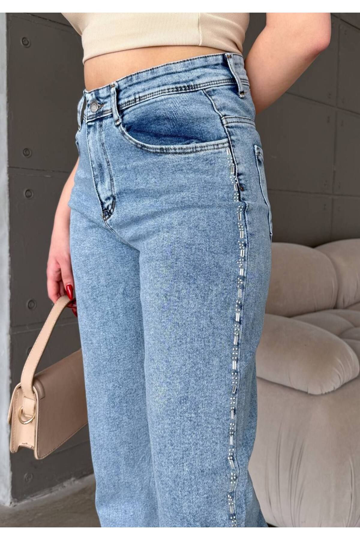 Revella Yanları Taşlı Mom Jean