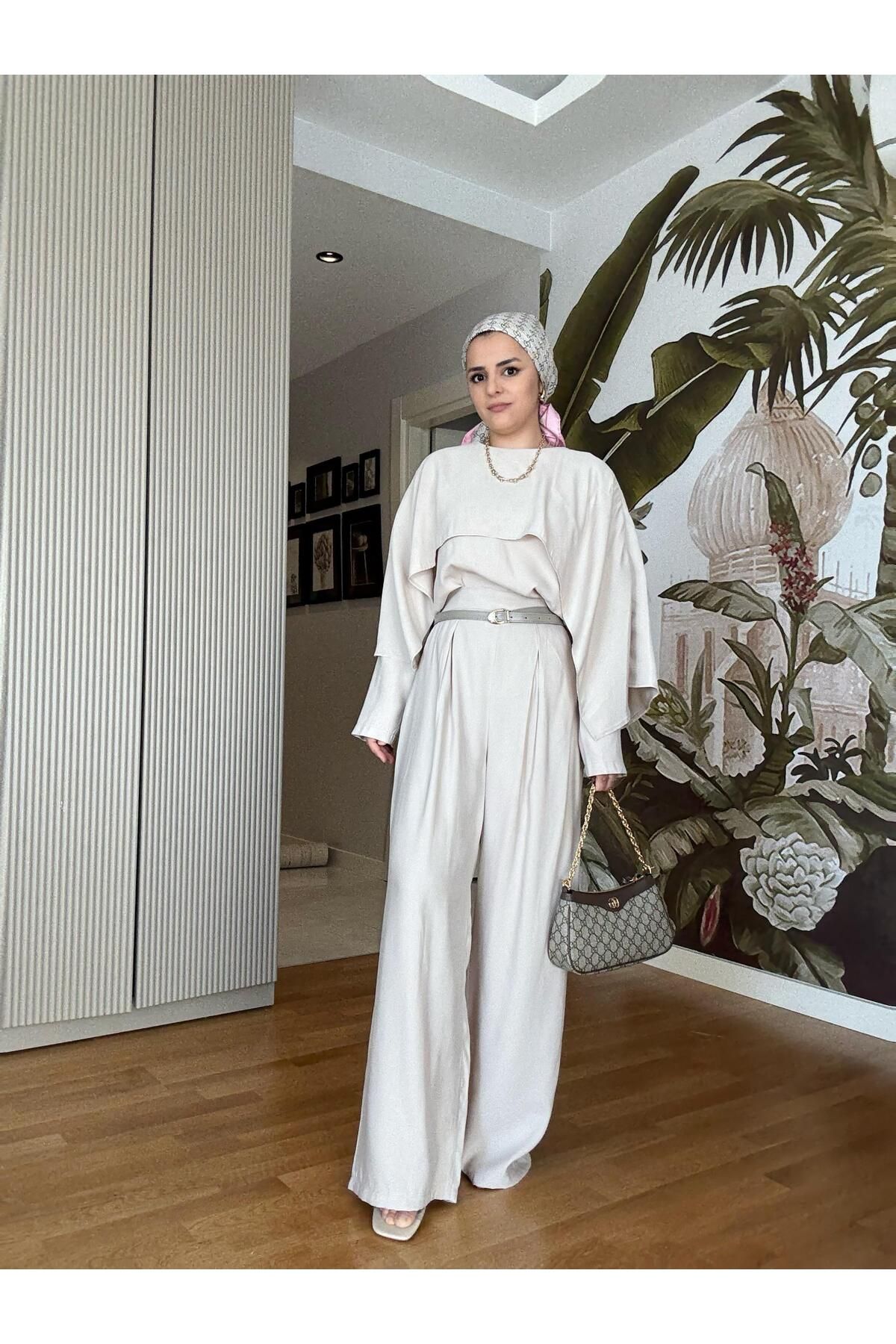 Aselim Hijap Moda Pelerin Üst Detaylı Kemerli Palazzo Pantolon Takım – İthal Dokuma Kumaş -Bej
