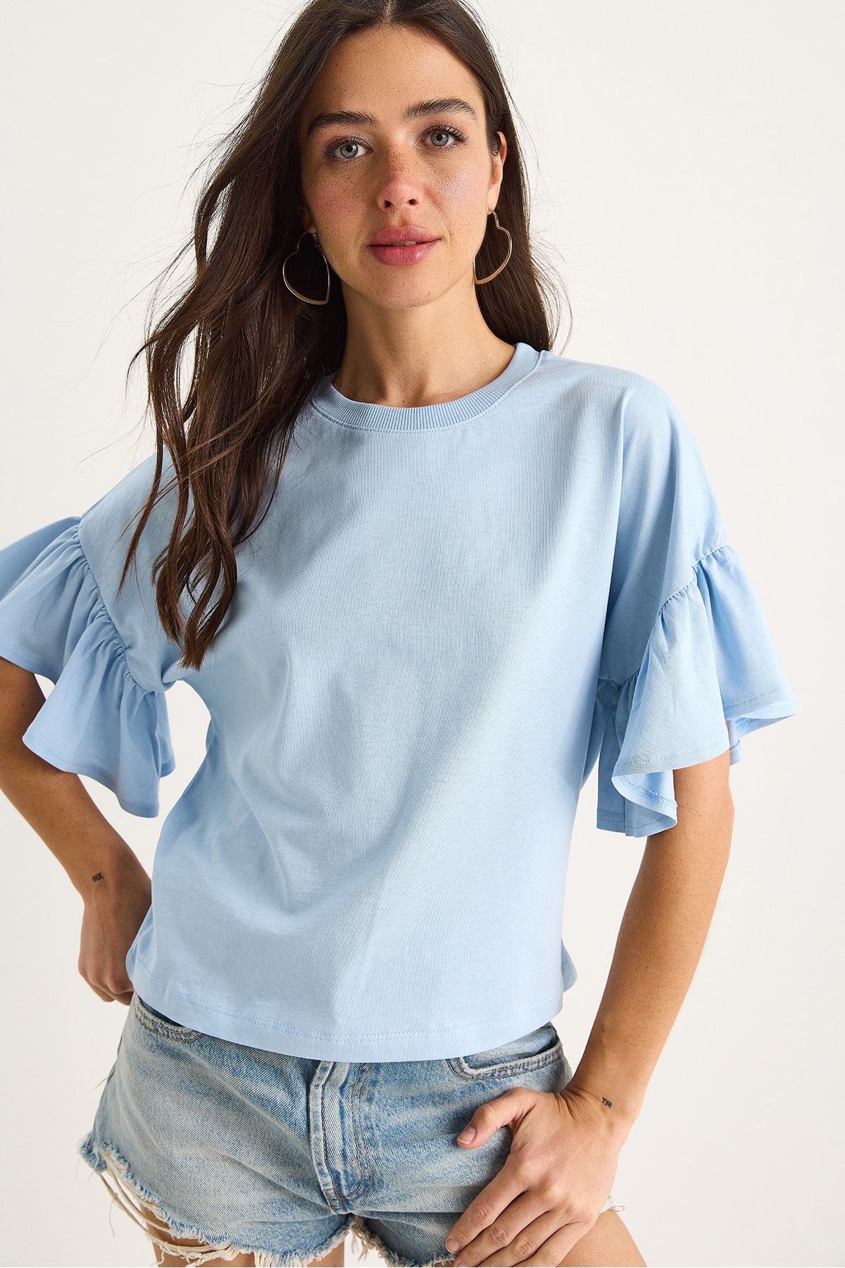 Bianco Lucci Kadın Kolları Fırfırlı Bisiklet Yaka Pamuklu T-Shirt 60602074