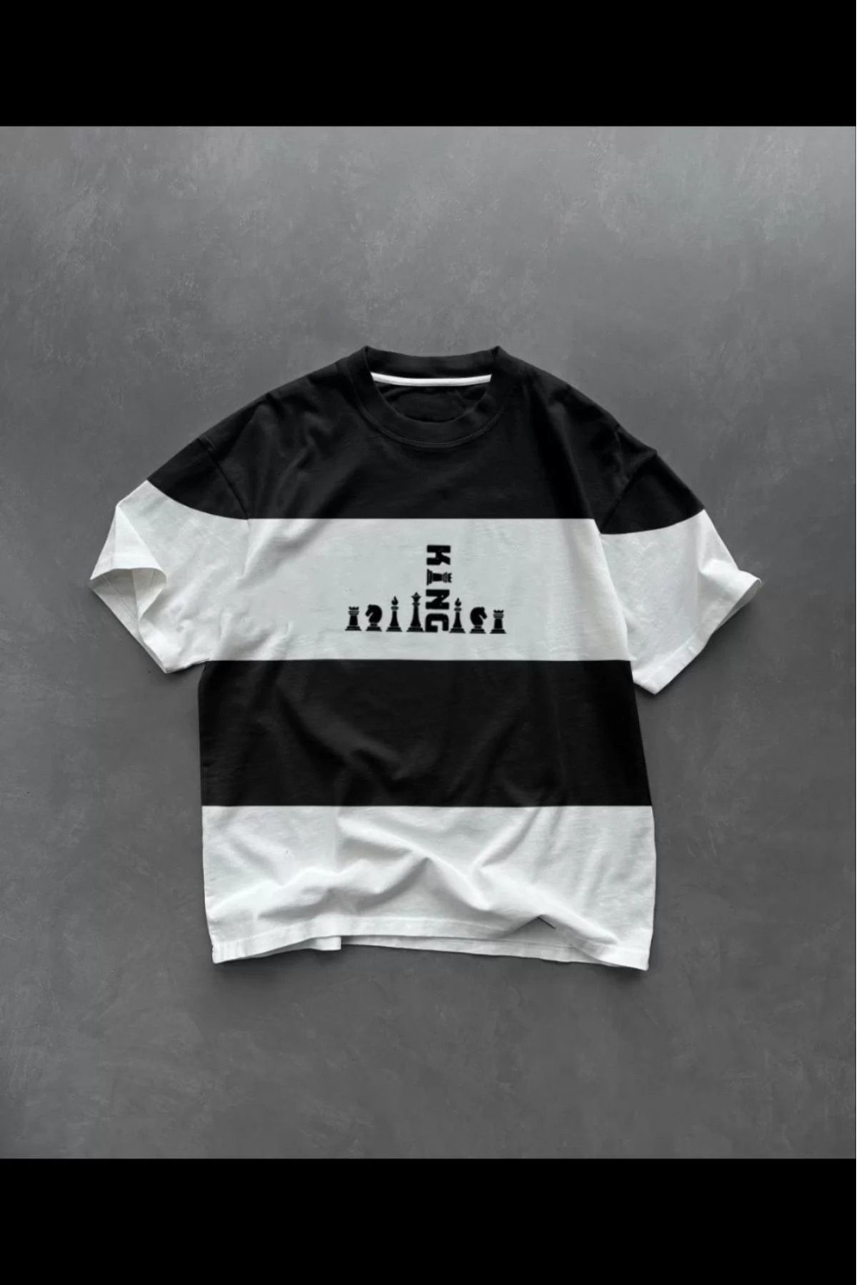 cakır and moniva Bisiklet Yaka King Yazılı Satranç Taşı Baskılı Parçalı Oversize Erkek T-Shirt
