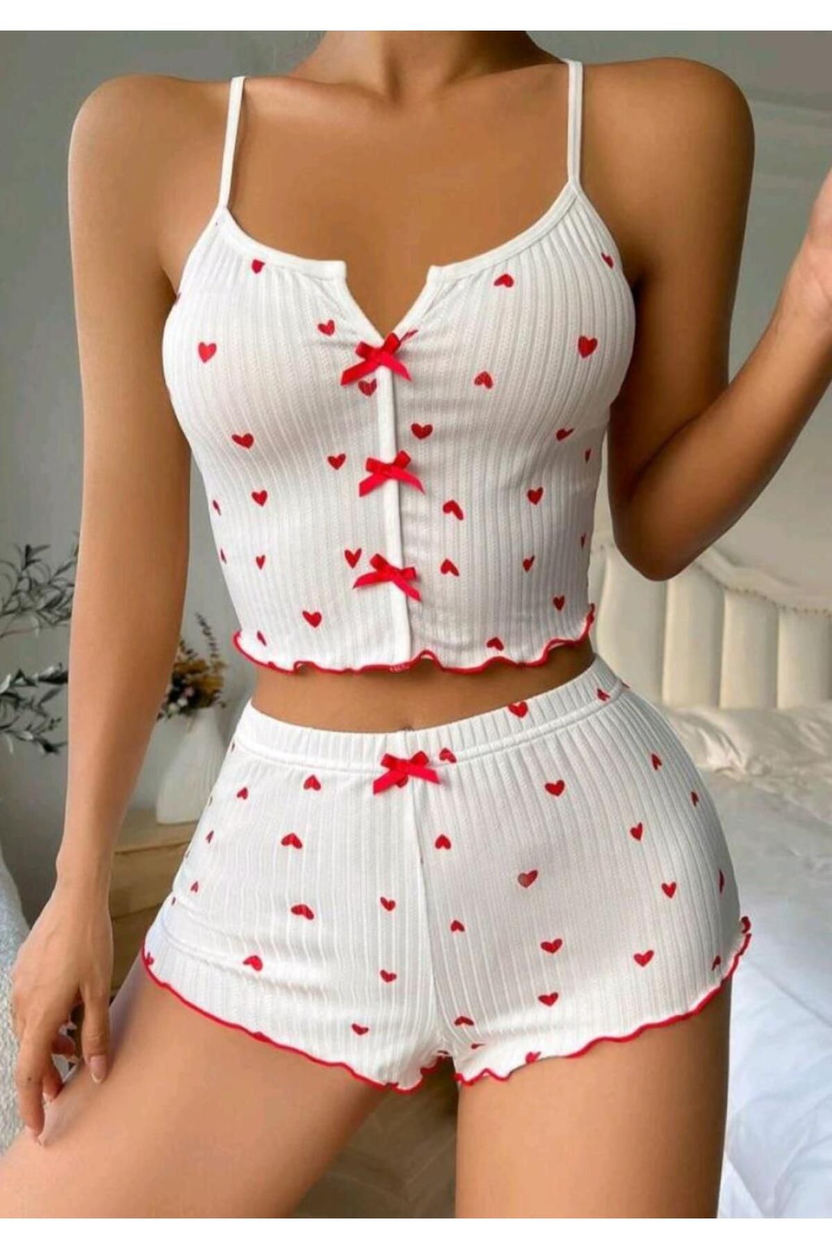Aria's Closet Beyaz Fiyonk Desenli Kalpli Askılı Şortlu Pijama Takım