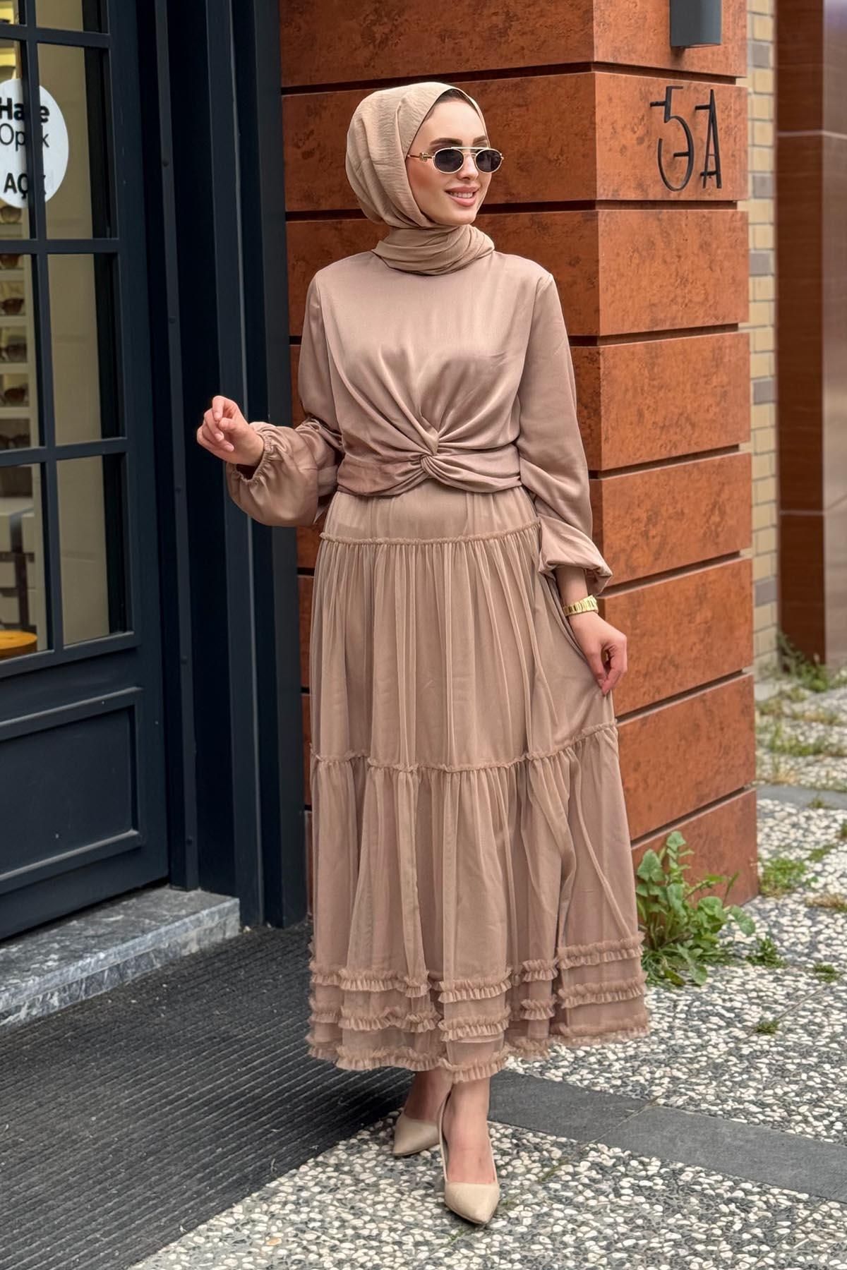 Nurcan Çetin Etekli Takım 10407 Bej