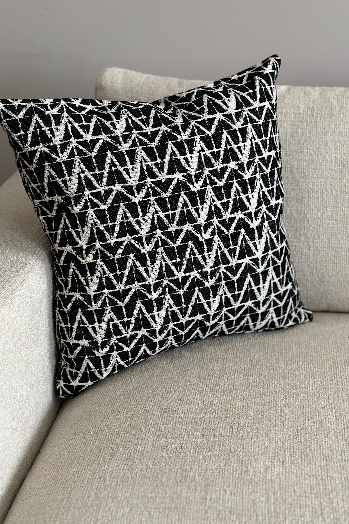 yucelique Novon Home Minimalist Tasarım Cool Touch Keten Doku Premium Kırlent Kılıfı 45*45 cm