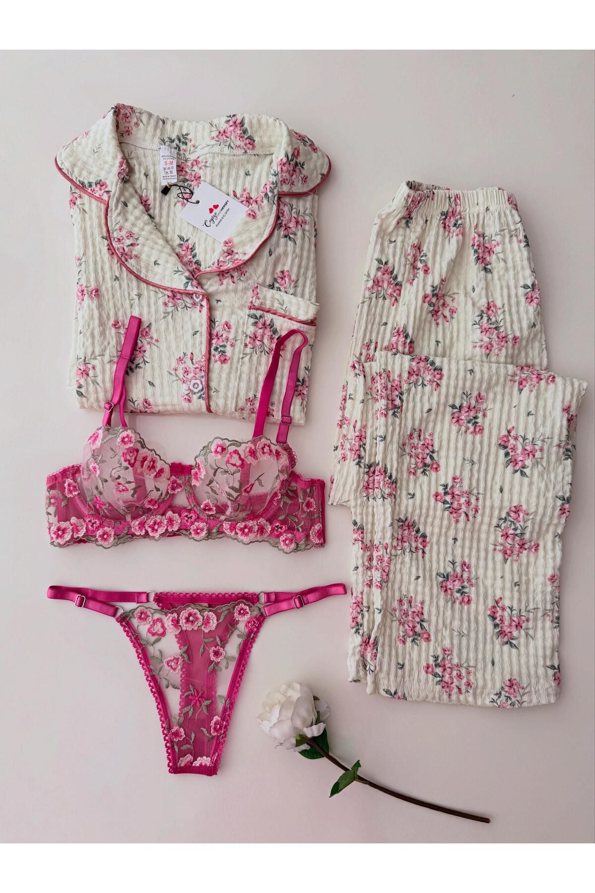 cdh çeyize dair herşey Pink Flowers Set Önden Dügmeli Pijama Sütyen Kombin Bürümcük Kumaş 6882