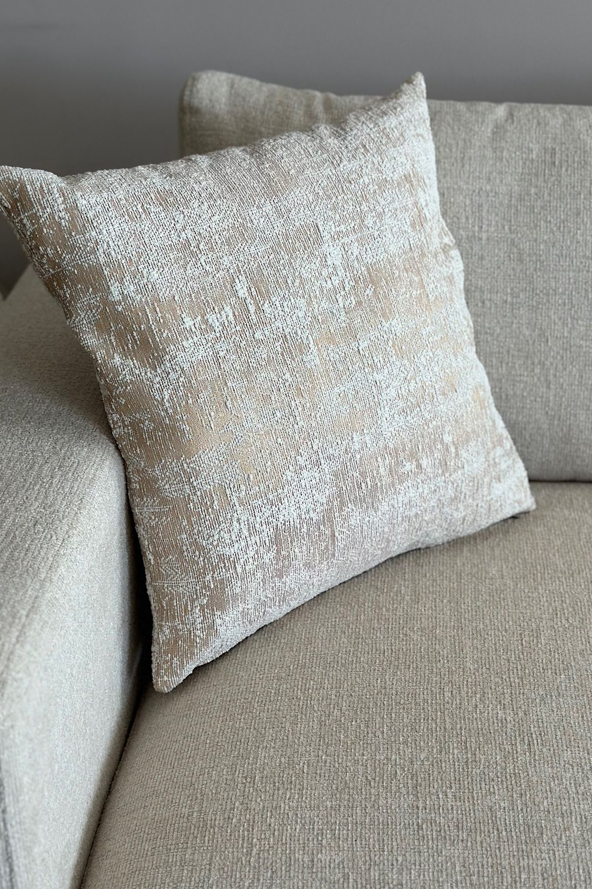 yucelique Novon Home Minimalist Tasarım Cool Touch Keten Doku Premium Kırlent Kılıfı 45*45 cm
