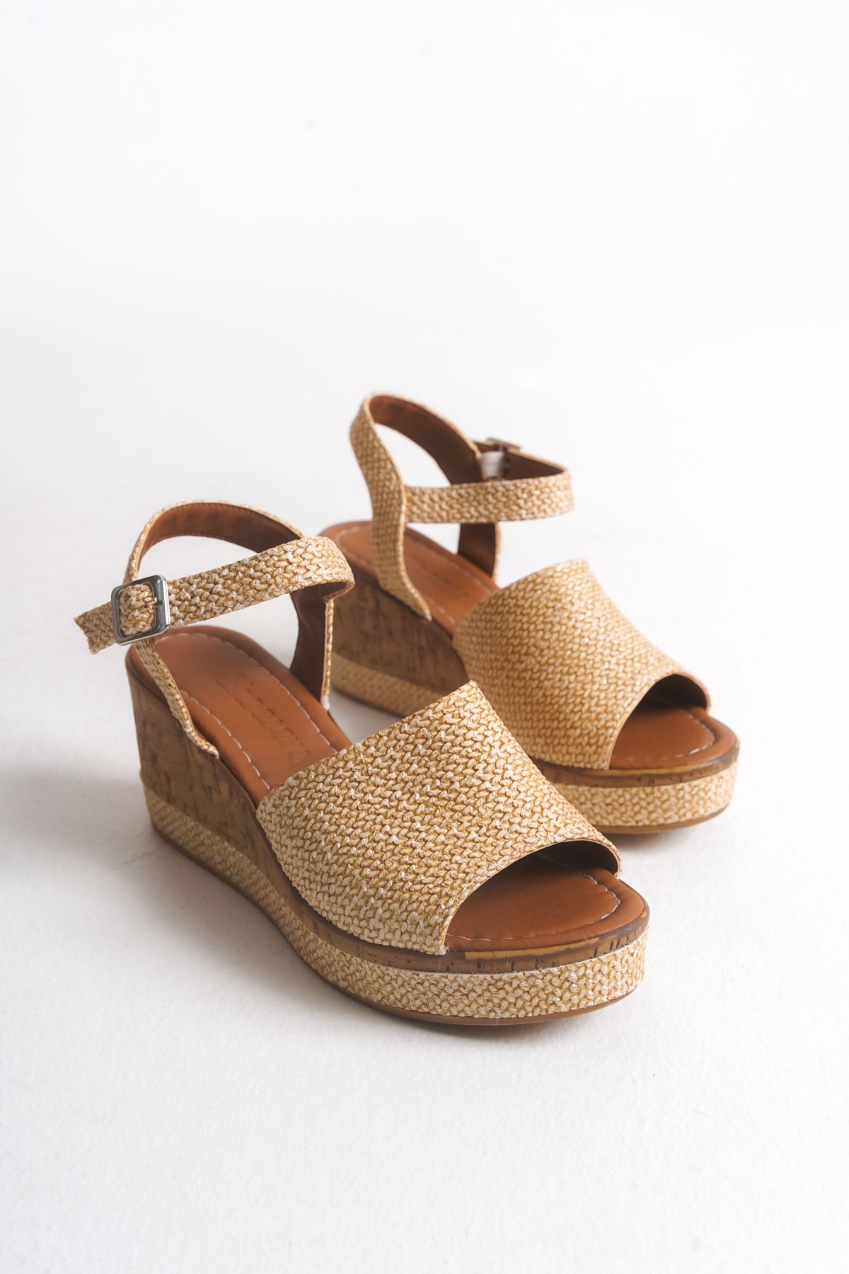 Shoesers Tek Bantlı Dolgu Topuklu Ayakkabı, Günlük Sandalet