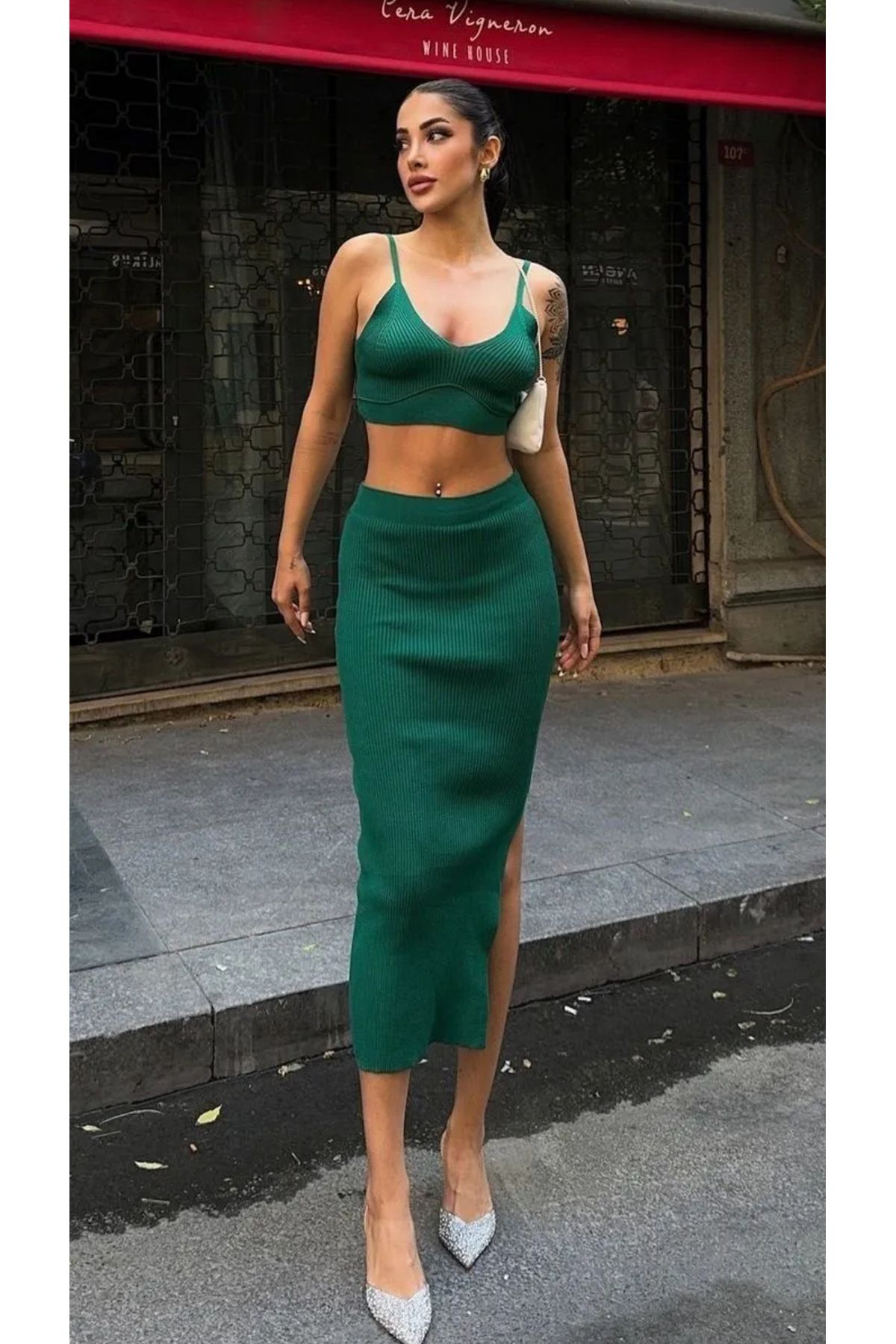 Noi Belis Askılı Crop Bluz Midi Boy Etek İnce Yazlık Takım SS25AU0008