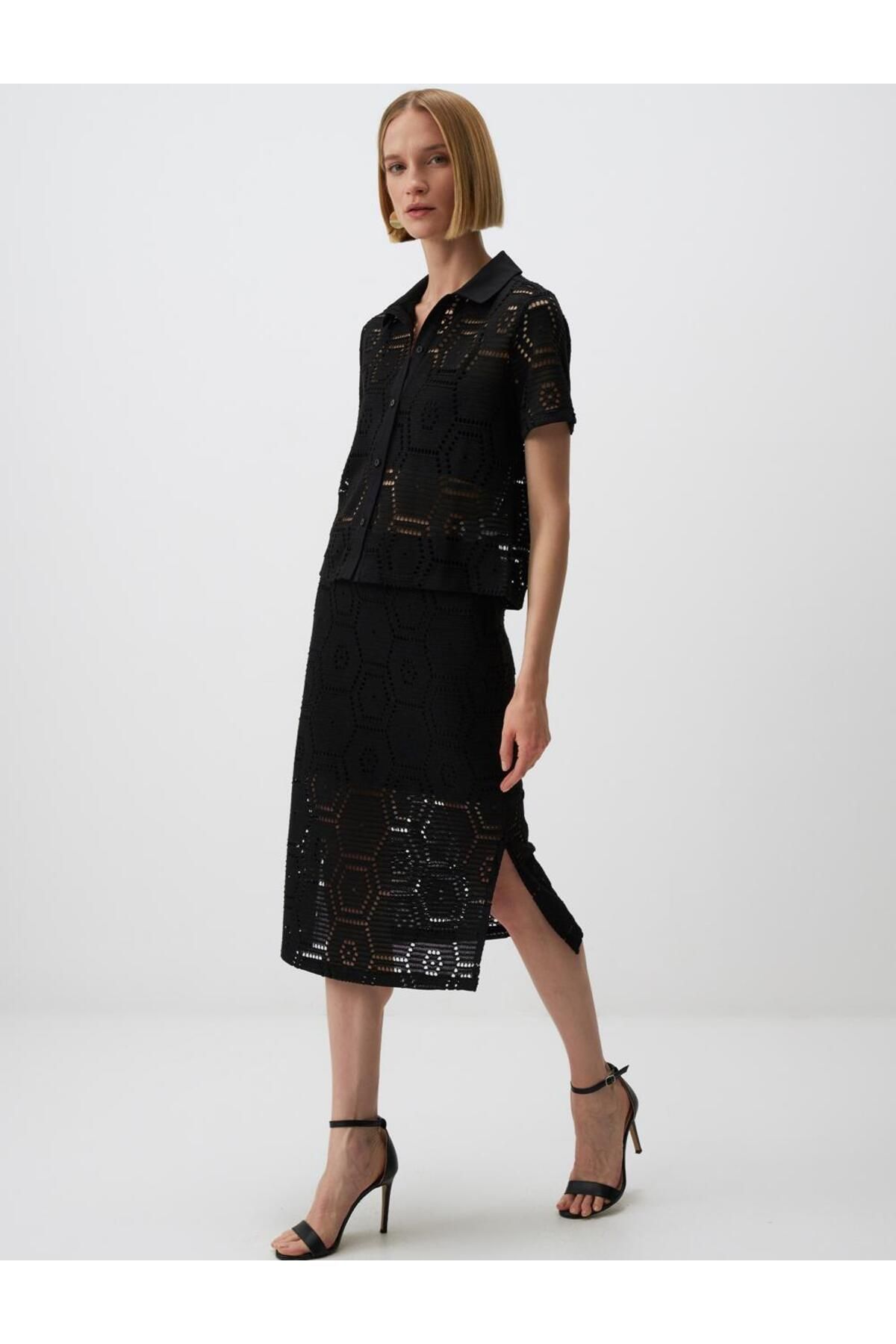 Jimmy Key-Regular Waist Openwork Midi Skirt 1