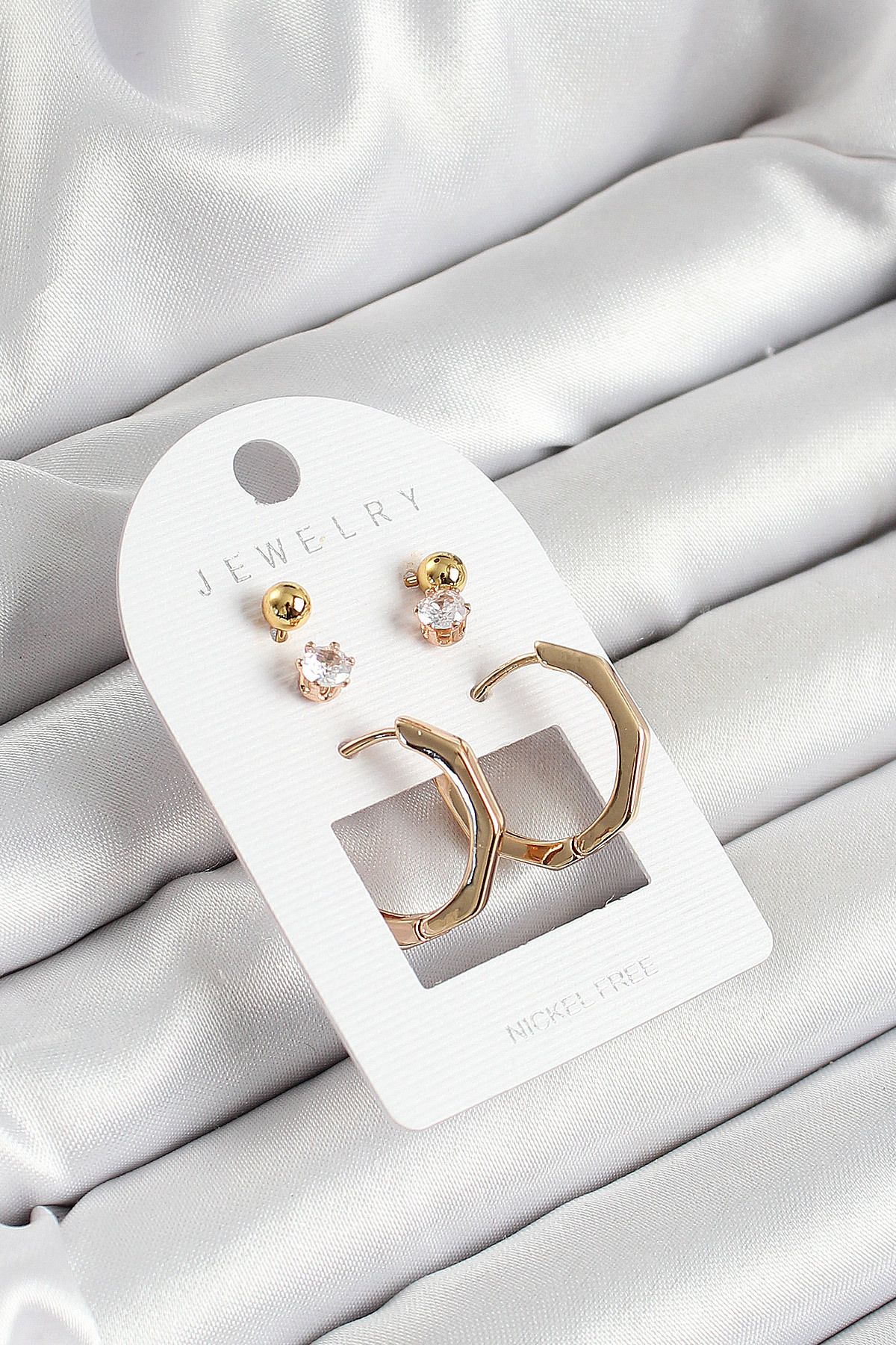 LovelymCo Pirinç Zirkon Taş Ve Kemik Halka Figürlü Gold Renk 3'Lü Çift Kadın Küpe Set - Lisinya
