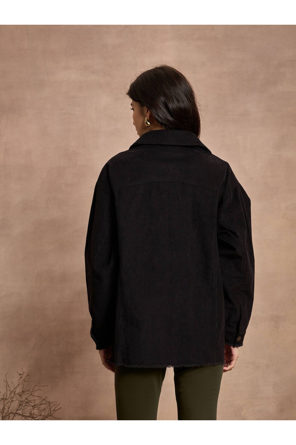 Sassafras By Styli-Textured Corduroy Oversized Shacket with Pockets 6