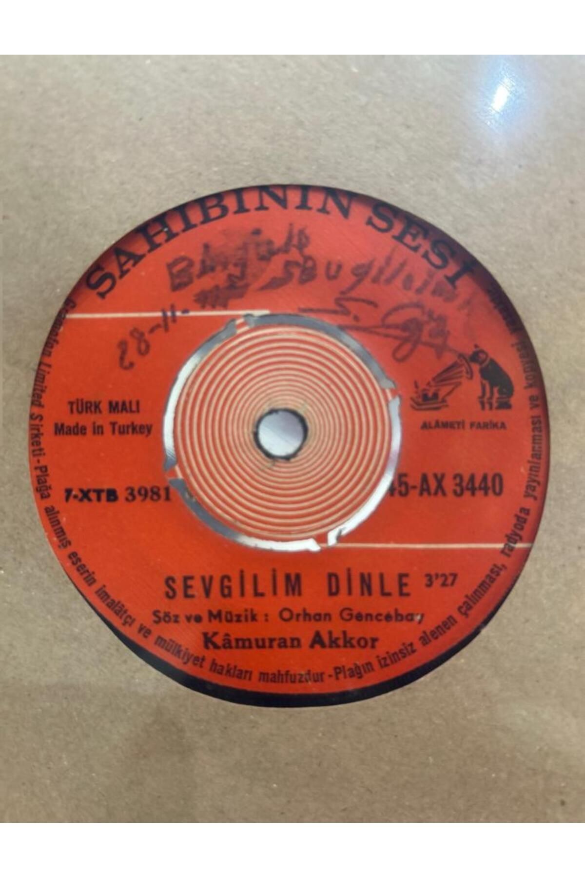 Kadıköy Plak Kulübü Kamuran Akkor - Sevgilim Dinle/Yalnız Beni Sev Demiştin 45lik