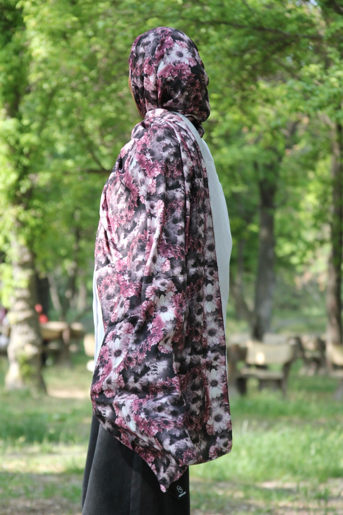 SARA SCARFS DAİSY DESEN TWİLL ŞAL