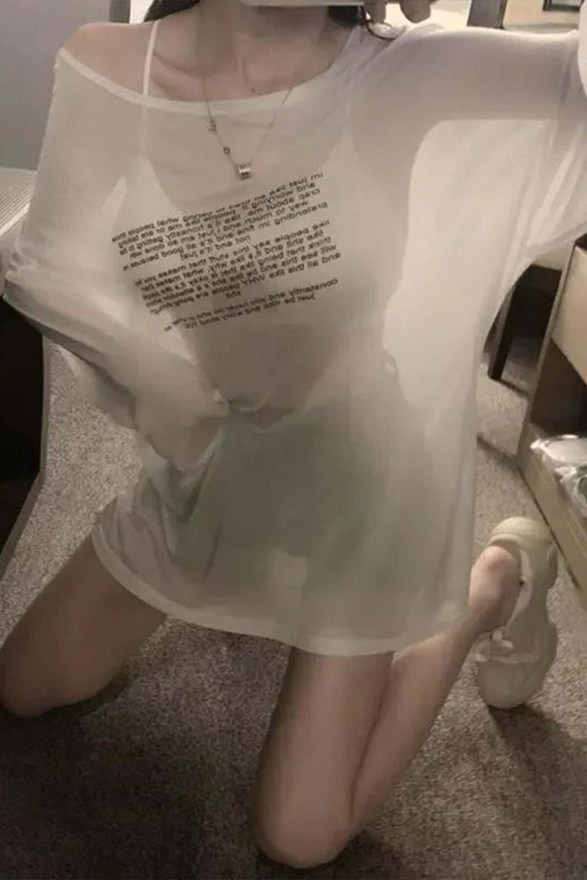 BALİNA Beyaz Salaş Transparan Düşük Omuz Uzun Kol T-shirt -ALH