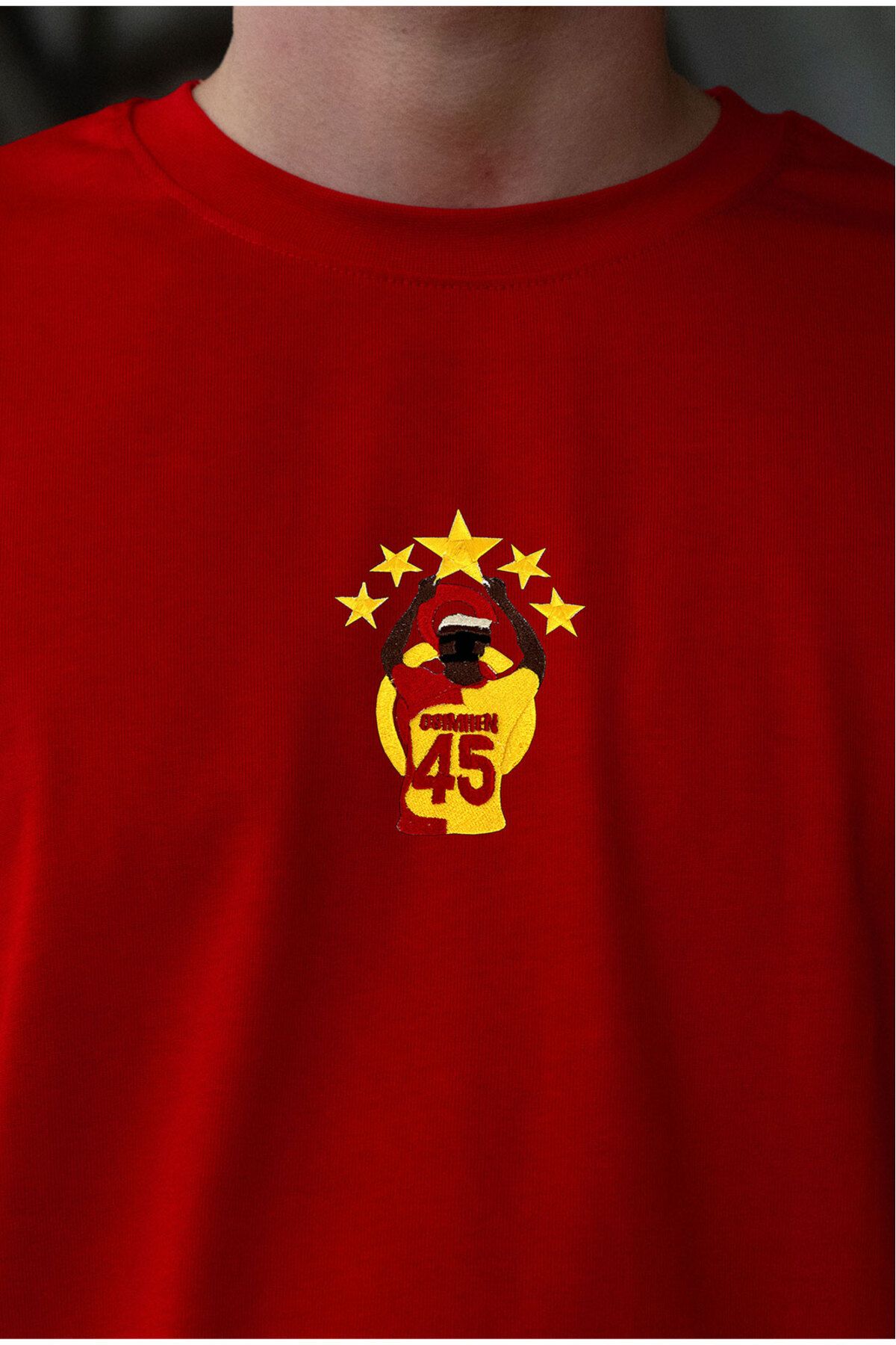 ICONIC FOOTY 5. Yıldızın Mimarı Nakışlı Oversize Tişört