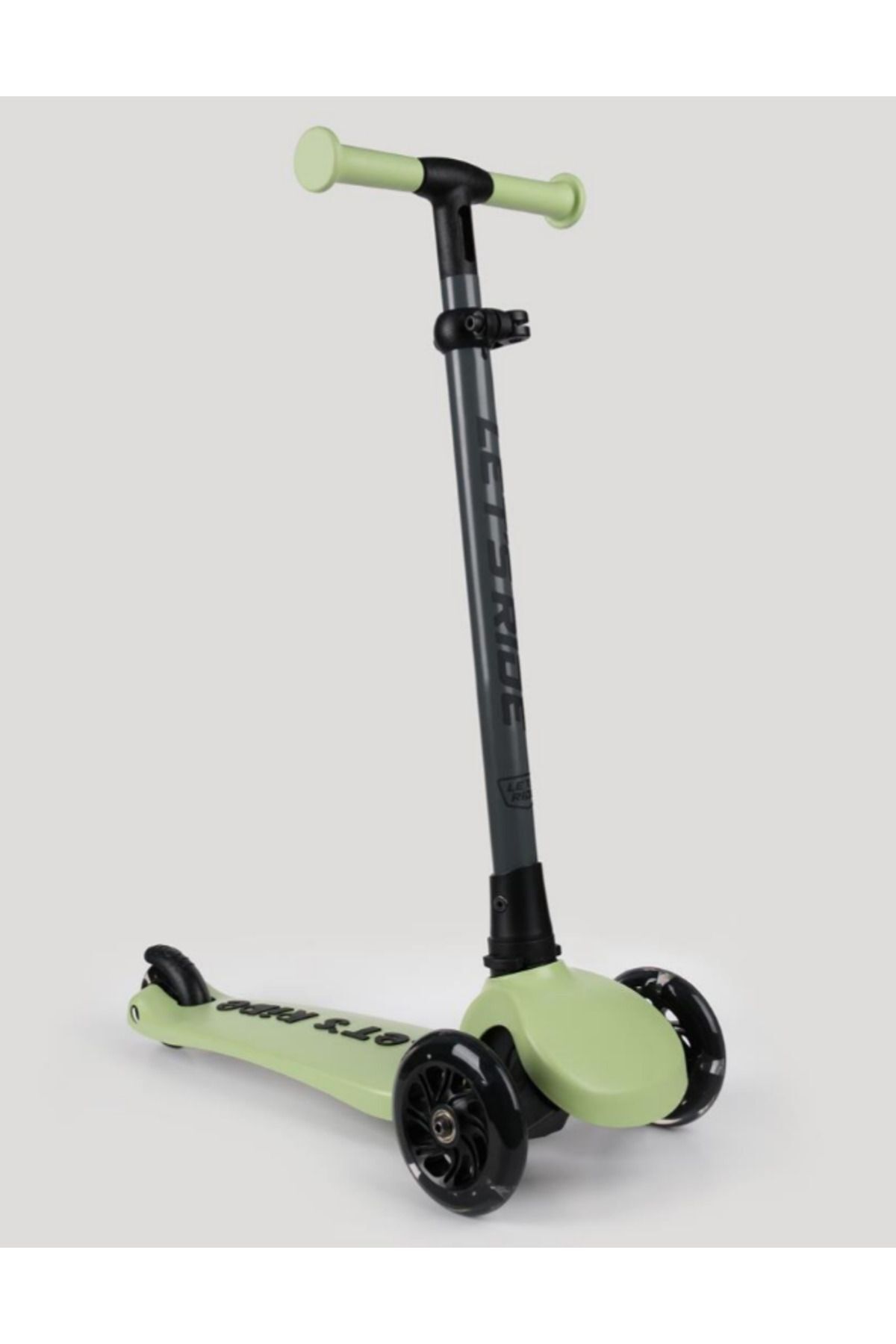 SerenityHaven 31044 Let's Ride Two Işıklı Katlanabilir 3 Tekerlekli Scooter Yeşil