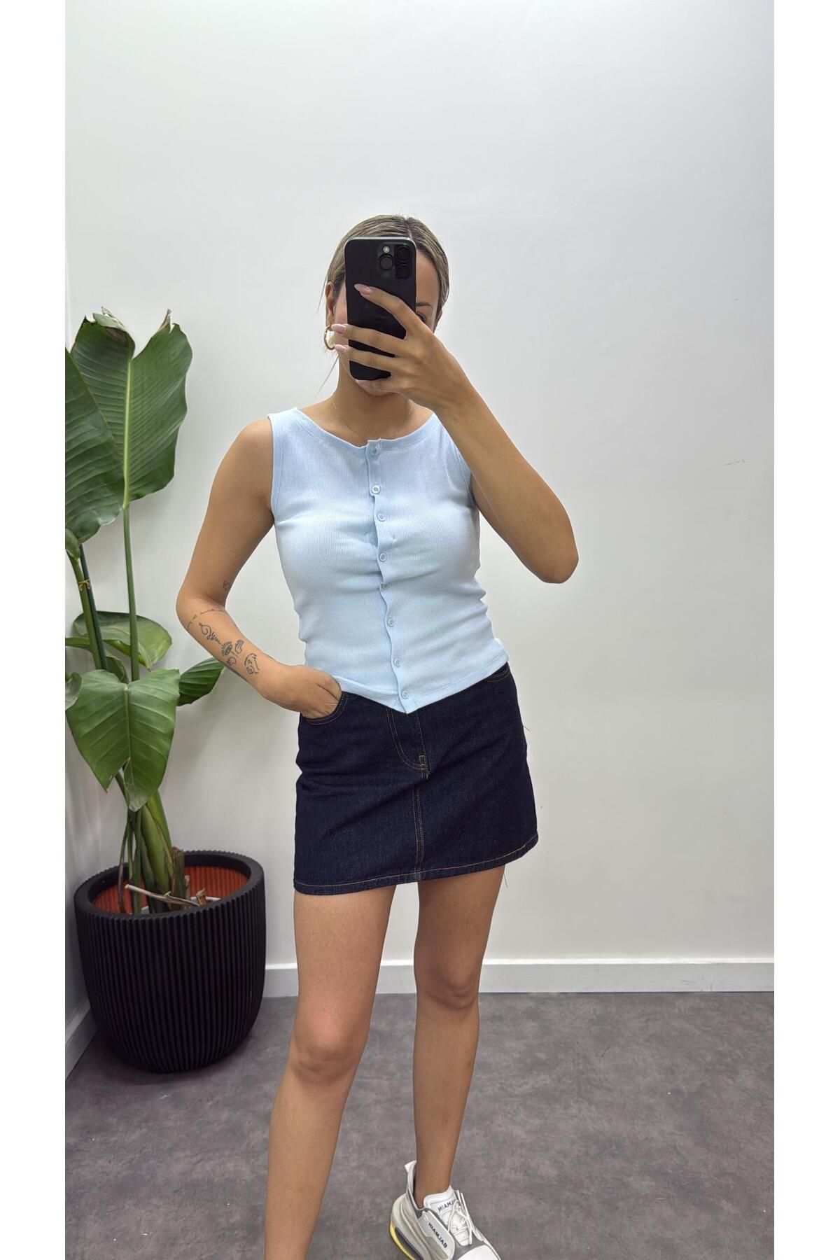 Acar Boutique Düğmeli Ribana Yelek Bluz