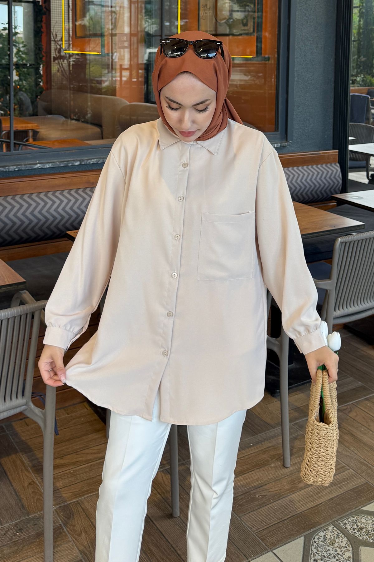 Tesettür Diyarı Kadın Linda Kumaş Cep Detaylı Tesettür Gömlek - Bej