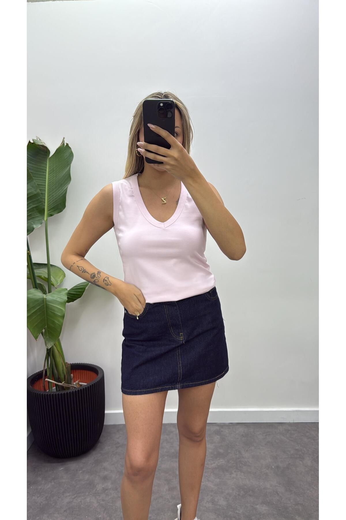 Acar Boutique V Yaka Kolsuz Bluz