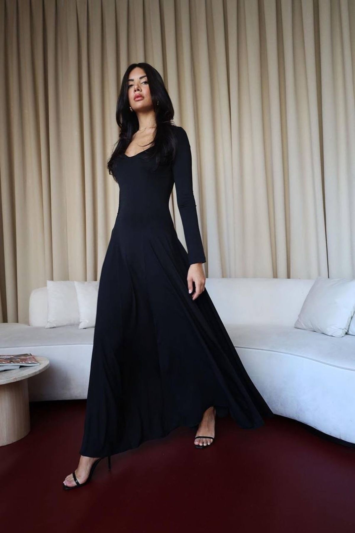KOSHKA MODA Kalp Yaka Blok Renkli Siyah Prenses Uzun Elbise