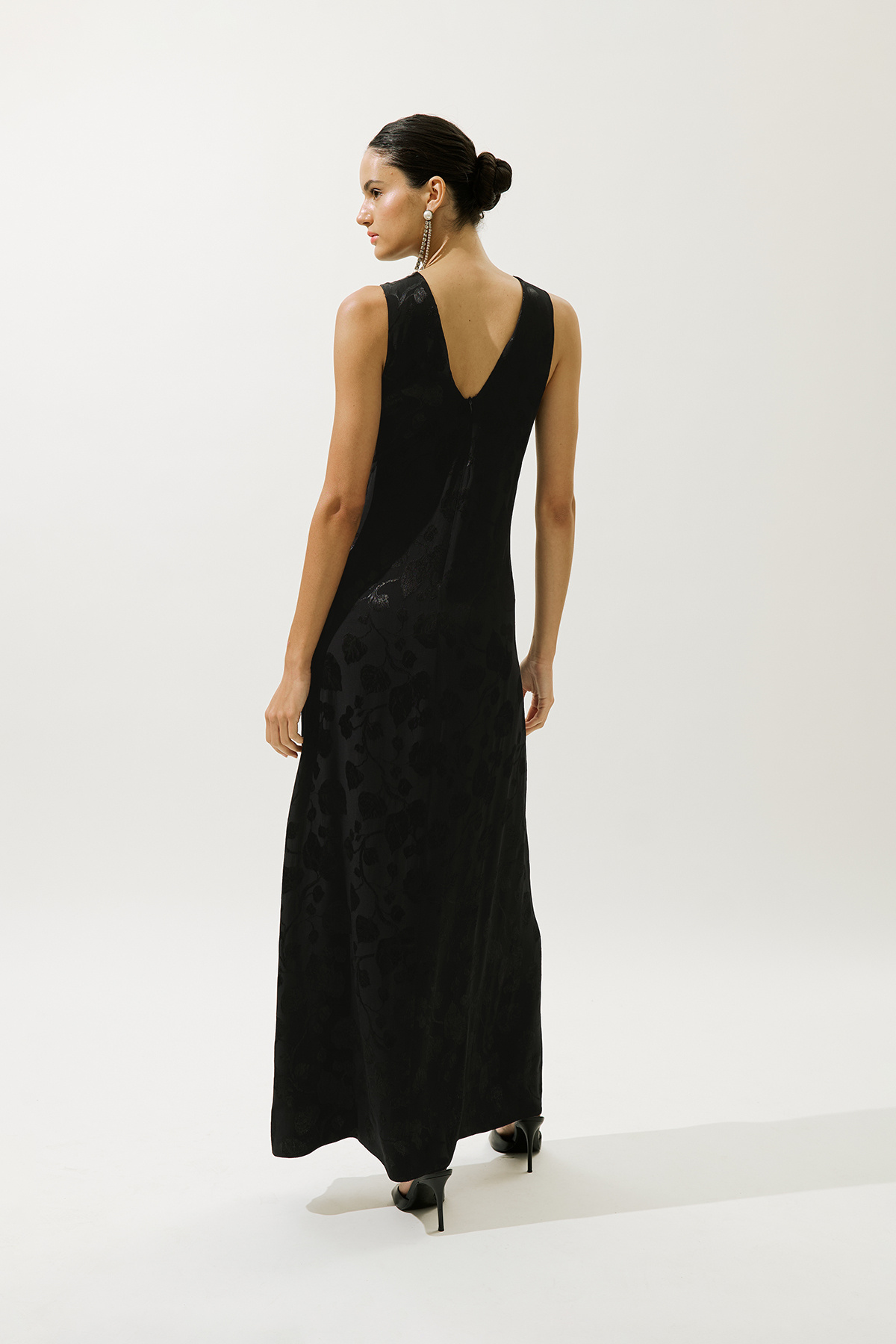 Manuka-SATIN-TRÄGER ABENDKLEID SCHWARZ 6