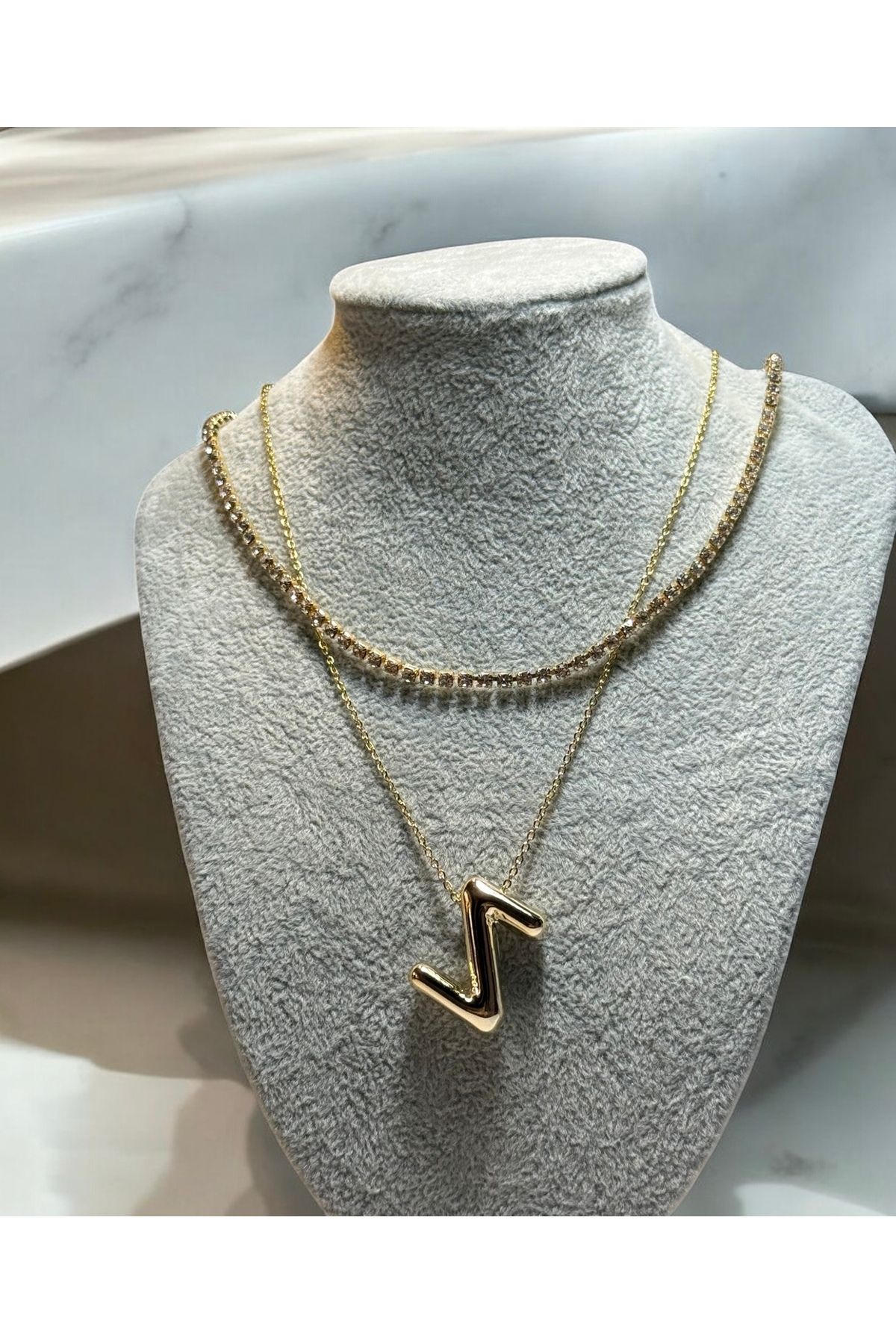 Pop Gold çelik harf kolye(Z)
