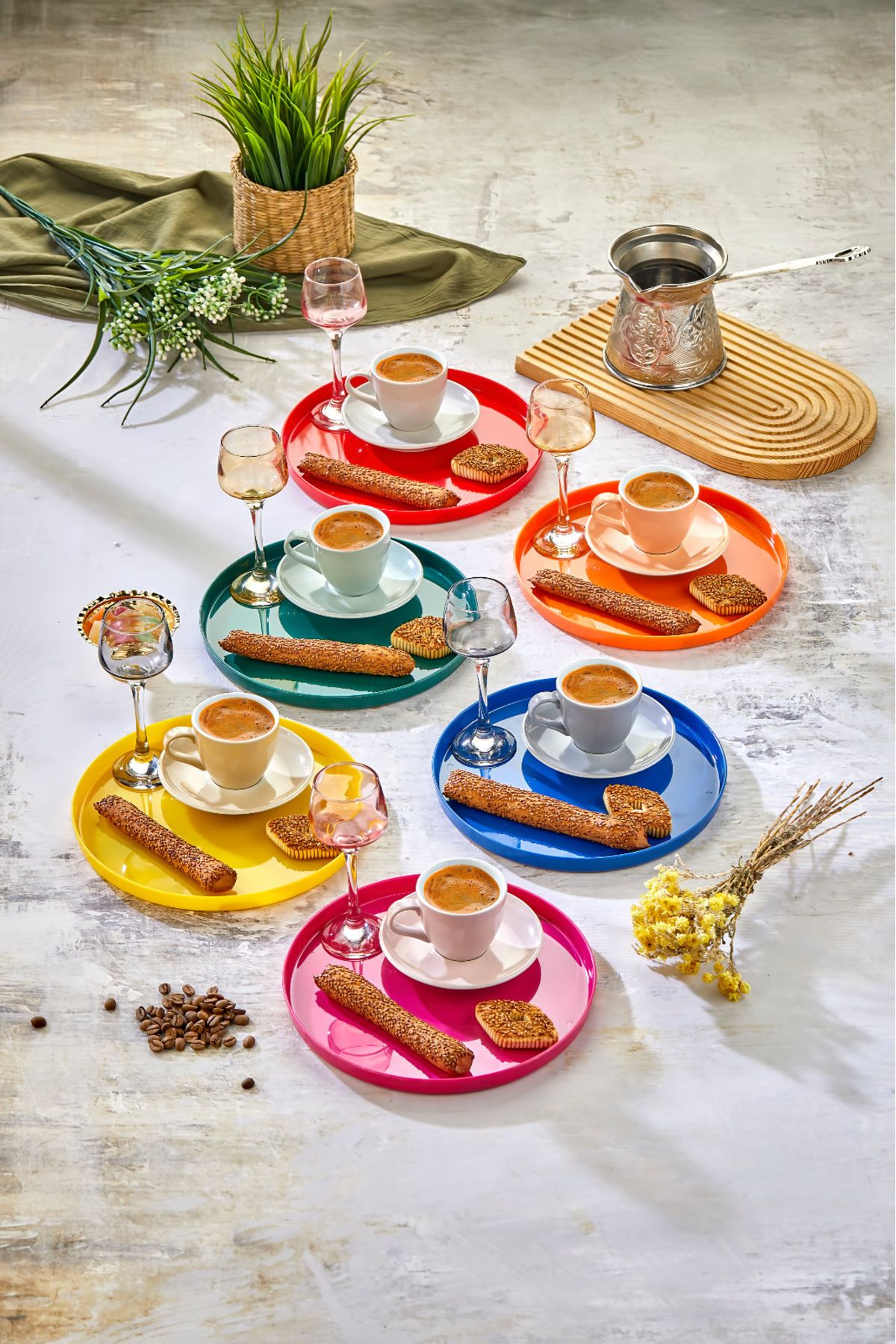 YzHome 6 Kişilik Plastik Mika Renkli Sunum Servis Tepsisi Tepsi 22cm SADECE TEPSİ