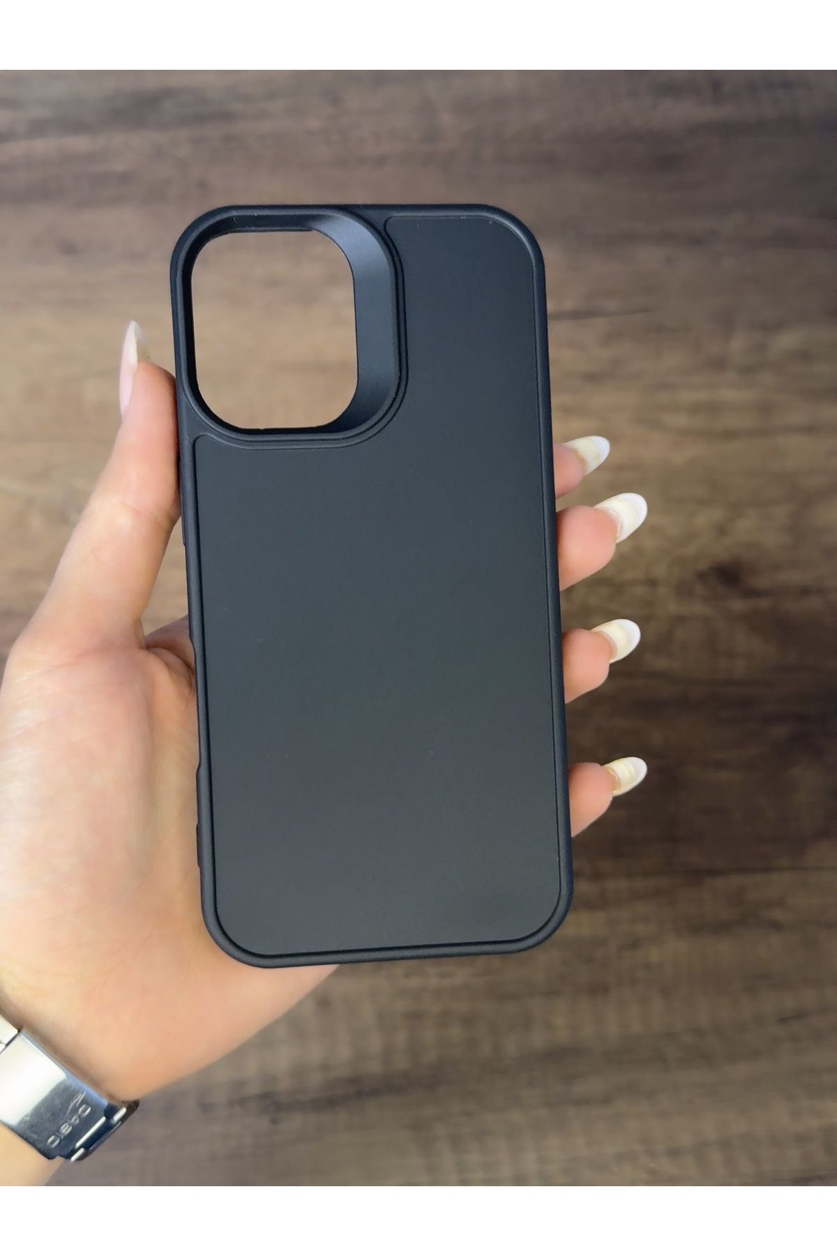 MTL İPhone 16 Silikon Kılıf XFab