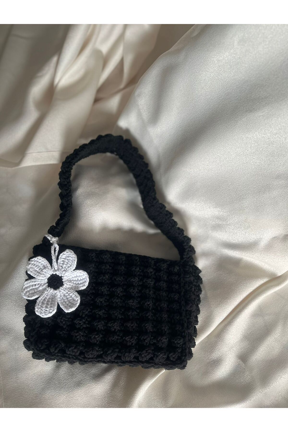 İhtiyacımVar Omuz Çantası 29*16 CM Cepli Çıtçıtlı Çok Şık Çanta