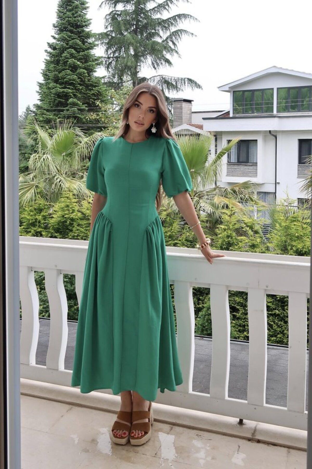 velmorafashion Yeşil Arkadan Bağlamalı Büzgülü Keten Elbise